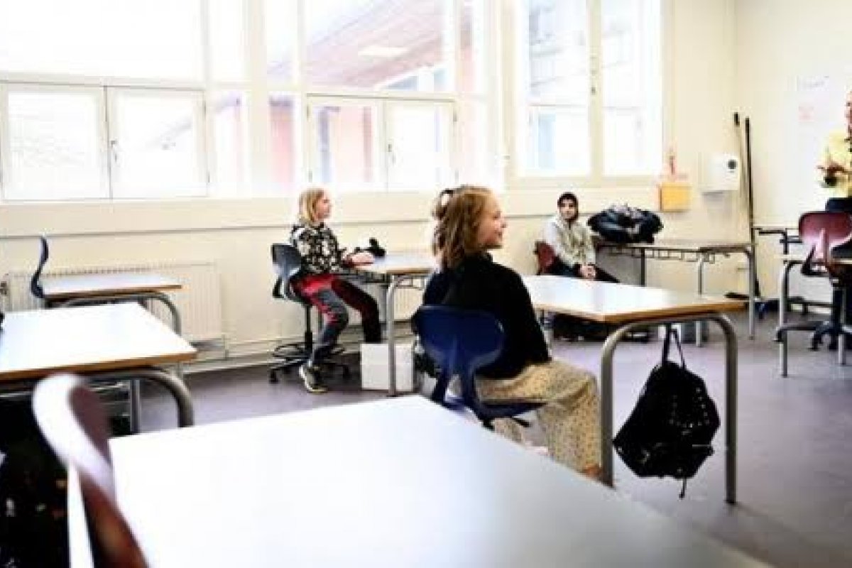 França e Holanda anunciam retorno de aulas