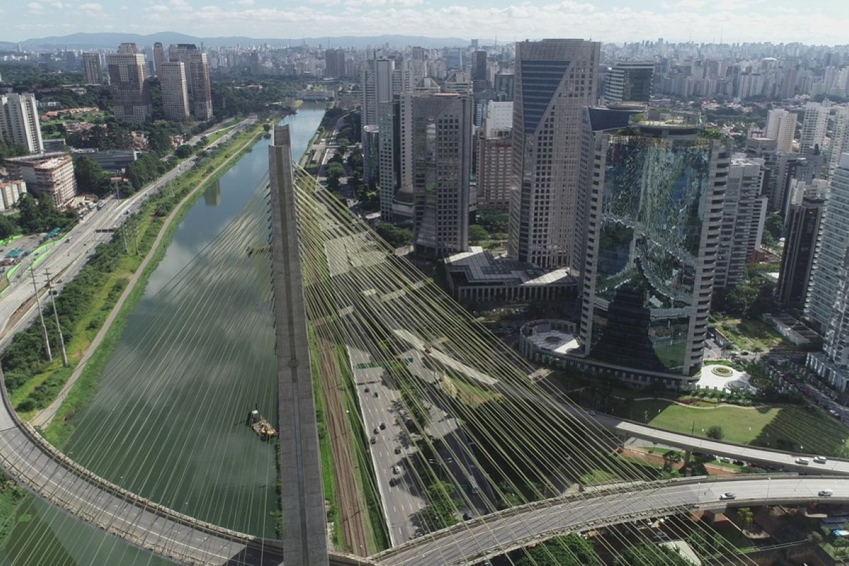 Governo de SP anuncia reabertura gradual da economia a partir do dia 11 de maio