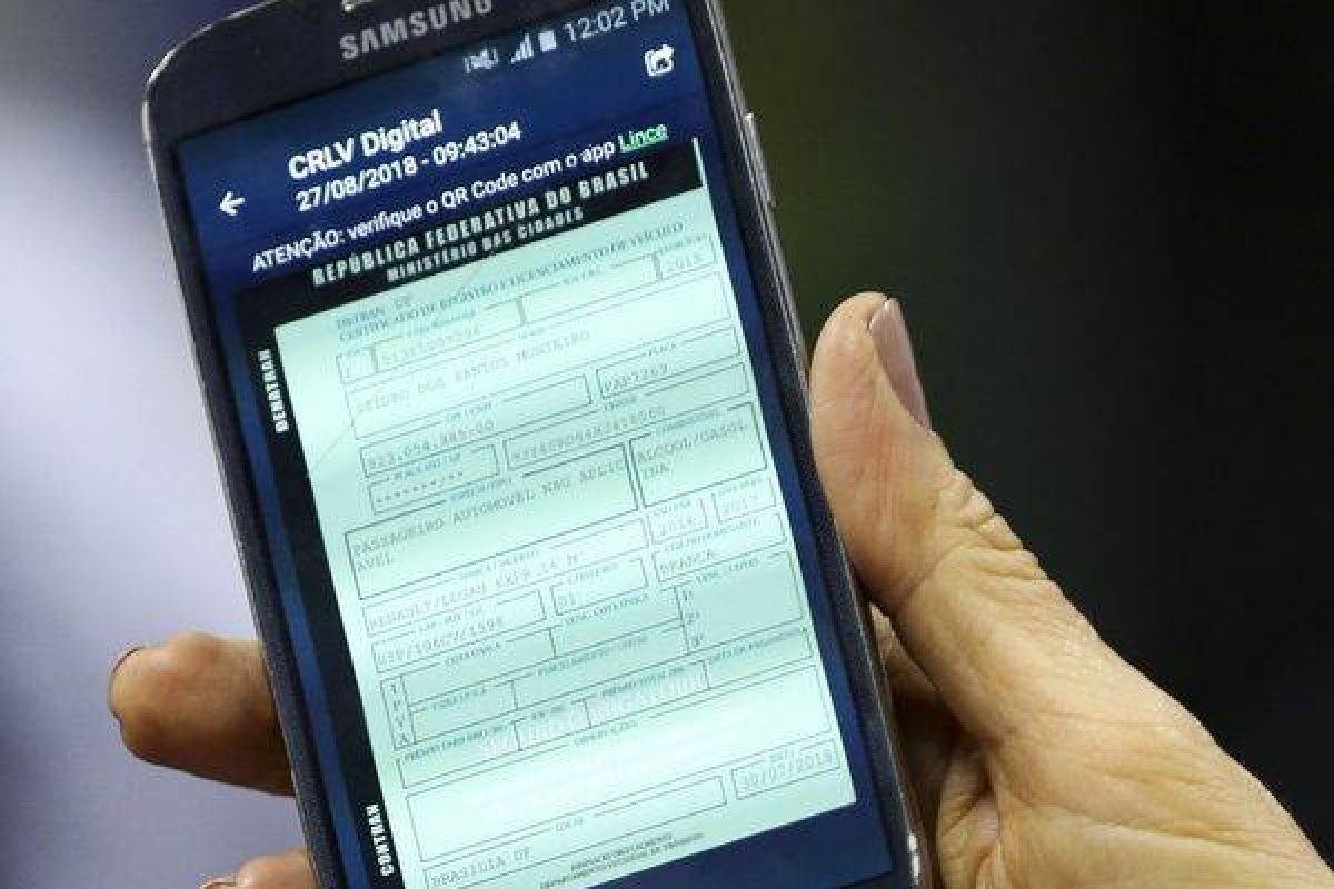 Detran-BA determina uso obrigatório da CRLV em versão eletrônica