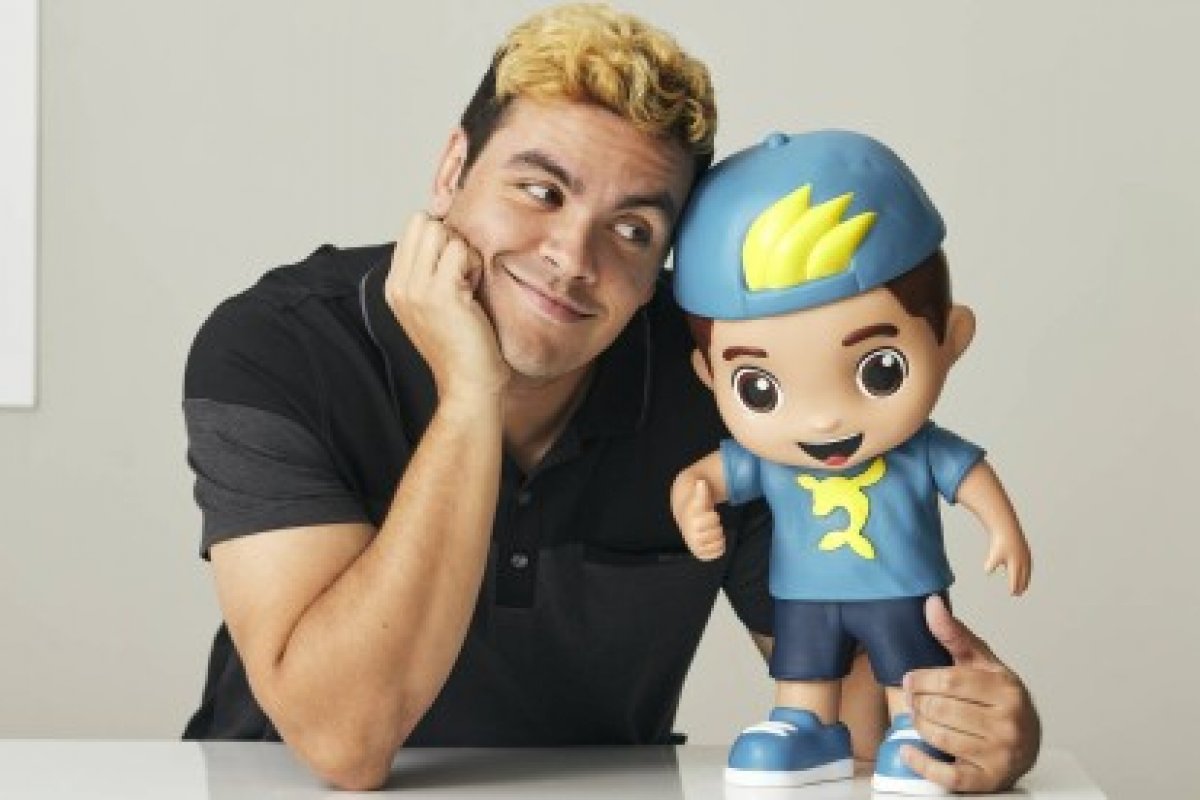 Fenômeno entre as crianças, Luccas Neto anuncia live