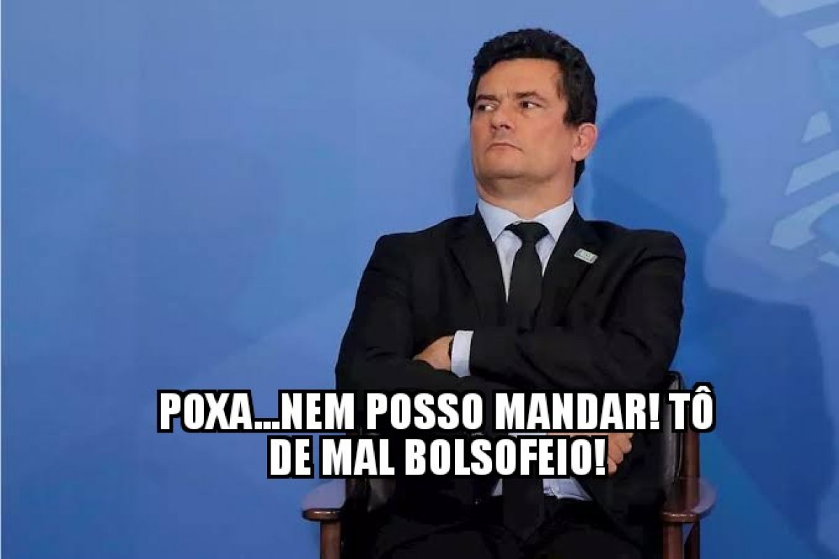 Quem manda é o chefe e ponto final.