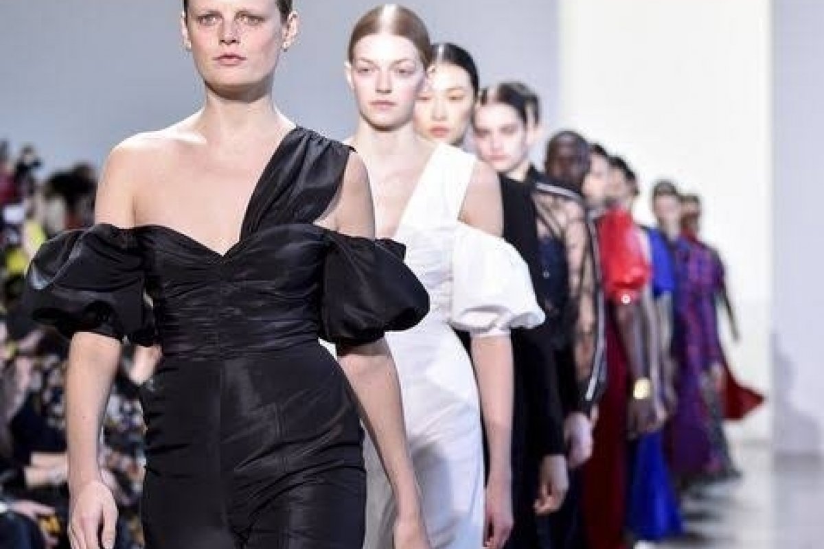 Em tempos de pandemia, London Fashion Week passa a ser 100% digital