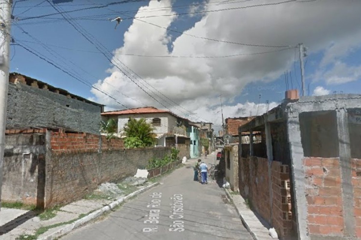 Dupla desaparece após pular em rio no bairro de São Cristóvão, em Salvador