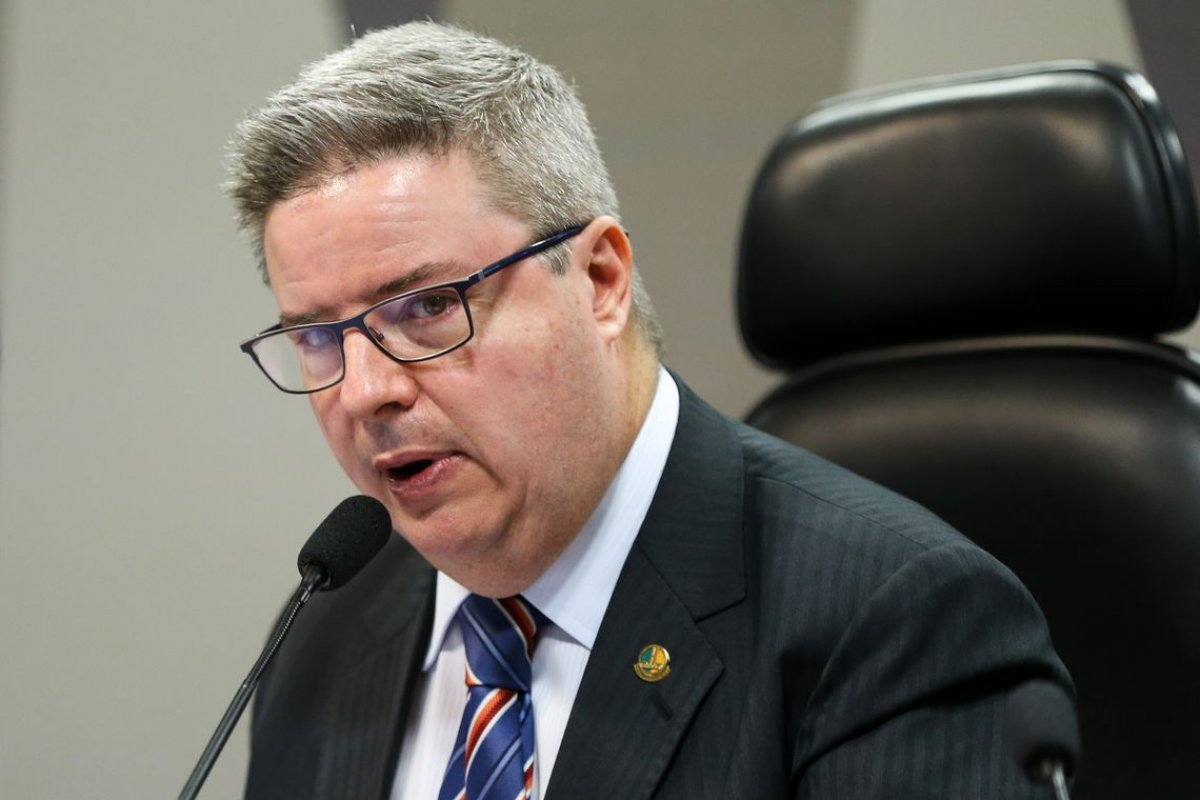 Senado torna mais rígidas regras para fraudes em fundos de pensão