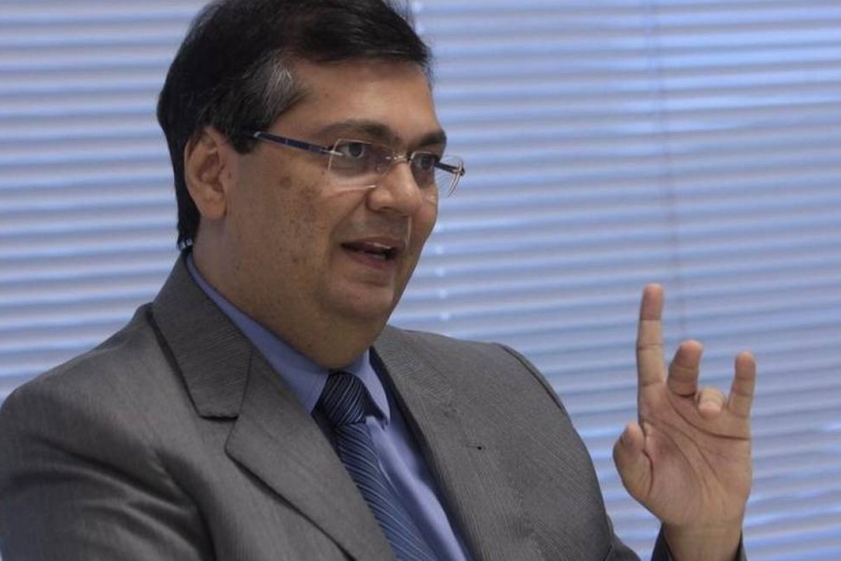 PGR apresenta inquérito para apurar governador Flávio Dino