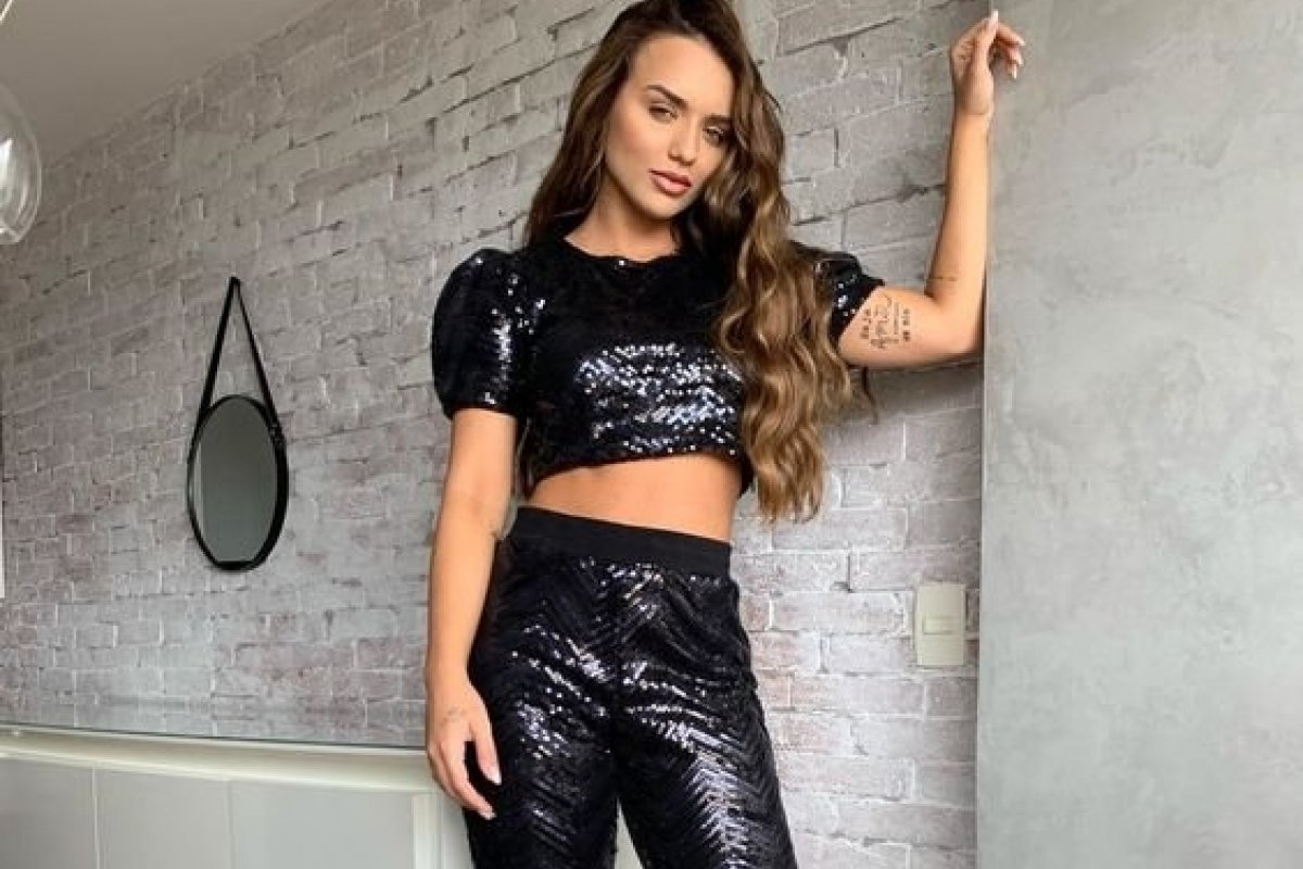 Conheça mais do estilo de Rafaella Kalimann