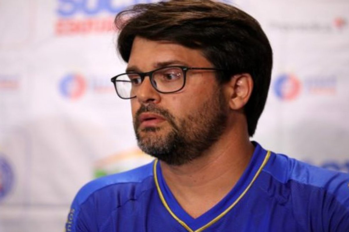 Bahia reduz em 25% salário de jogadores, comissão técnica e diretoria