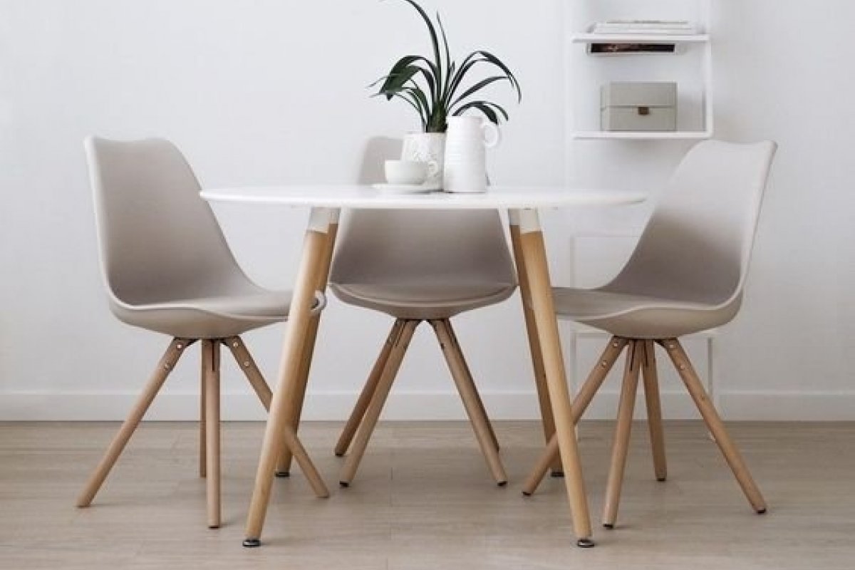 Mesa de jantar compacta: Confira inspirações