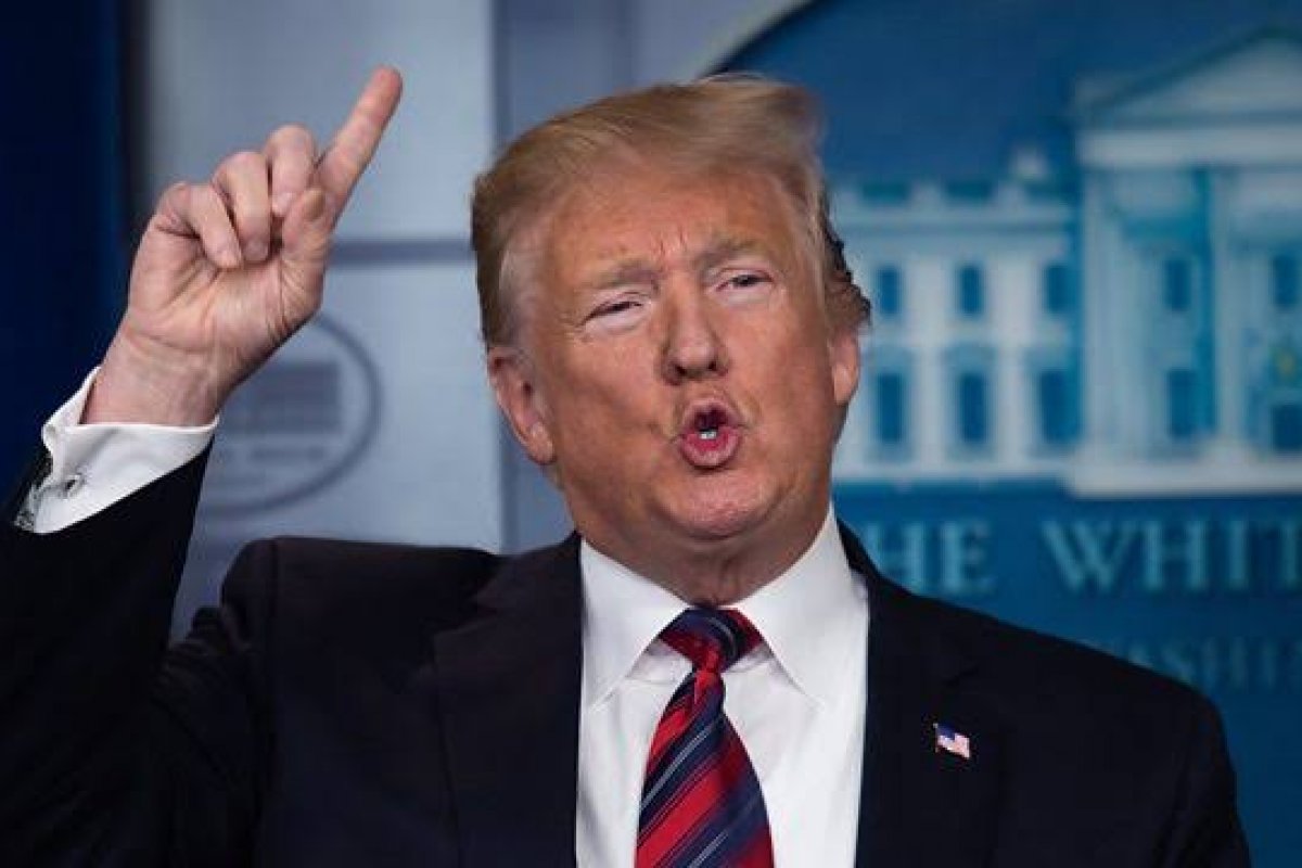 Coronavírus: Casa Branca descarta, por ora, suspensão de voos do Brasil