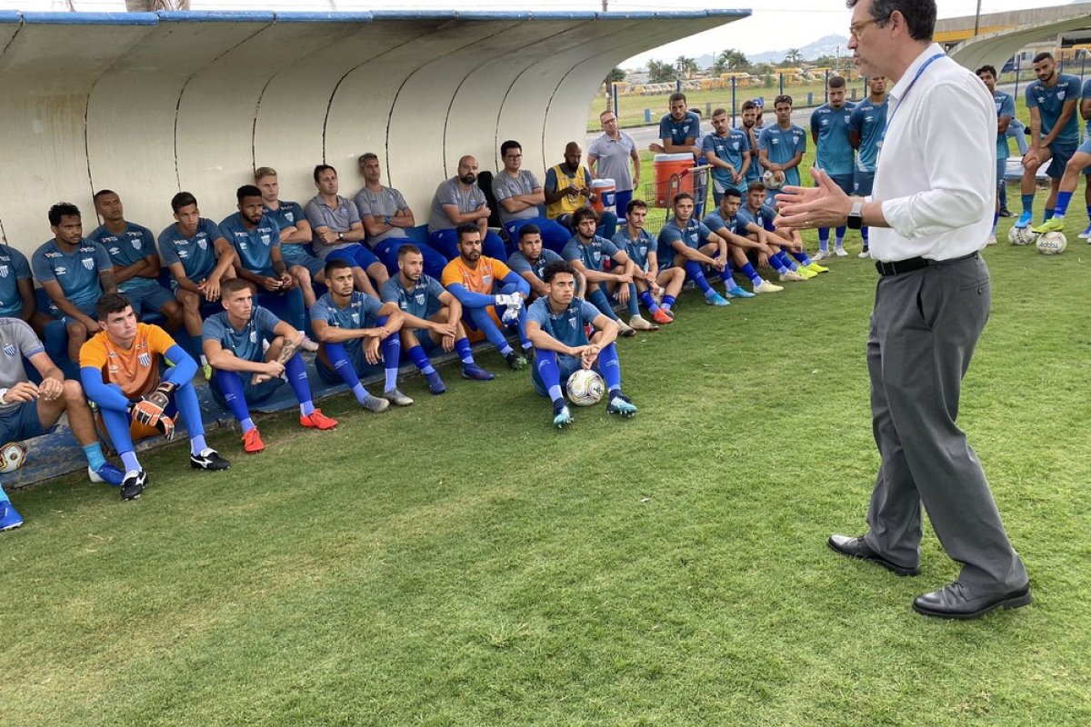 CBF articula volta do futebol após enviar protocolo médico para Governo Federal