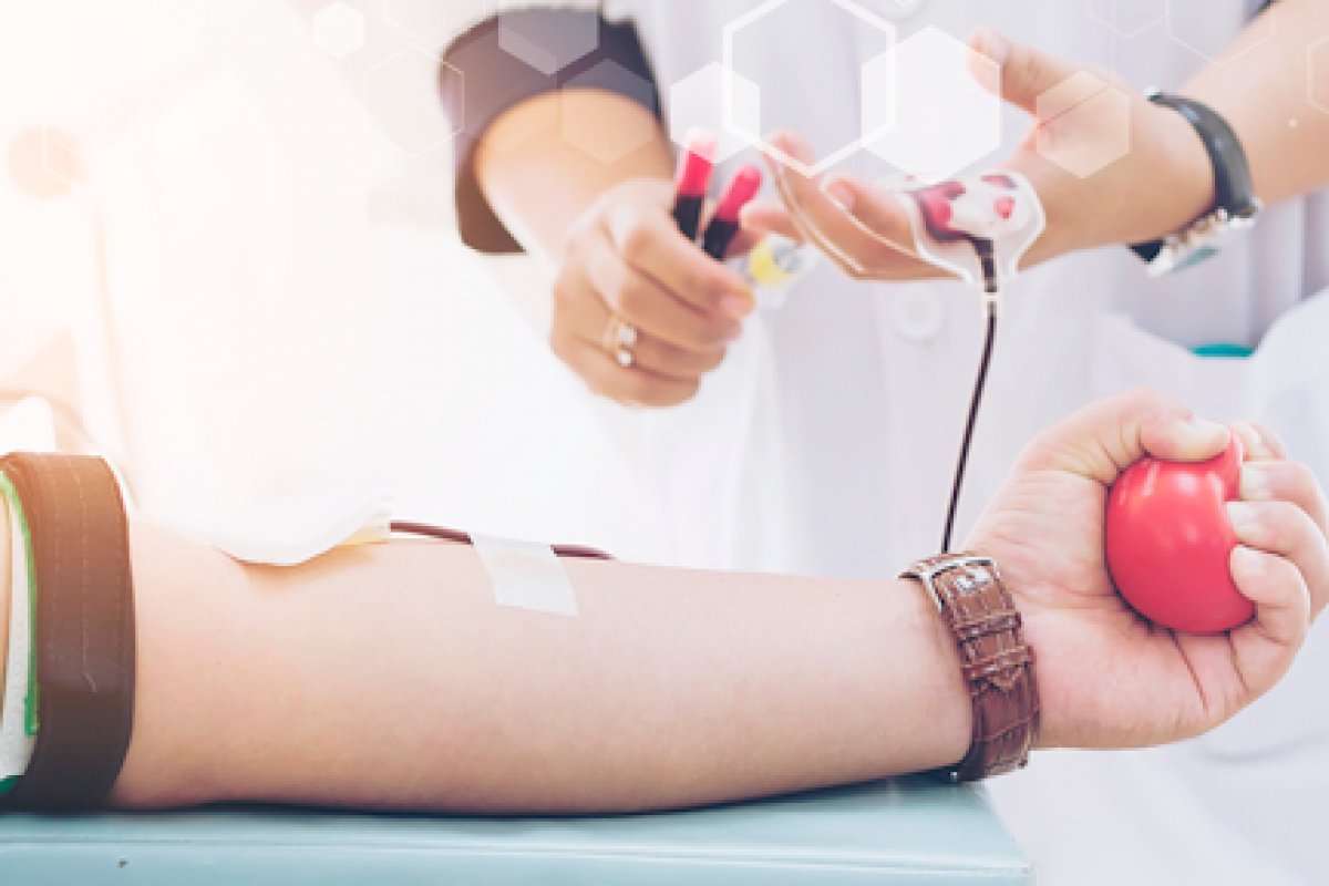 STF retoma julgamento sobre doação de sangue por gays