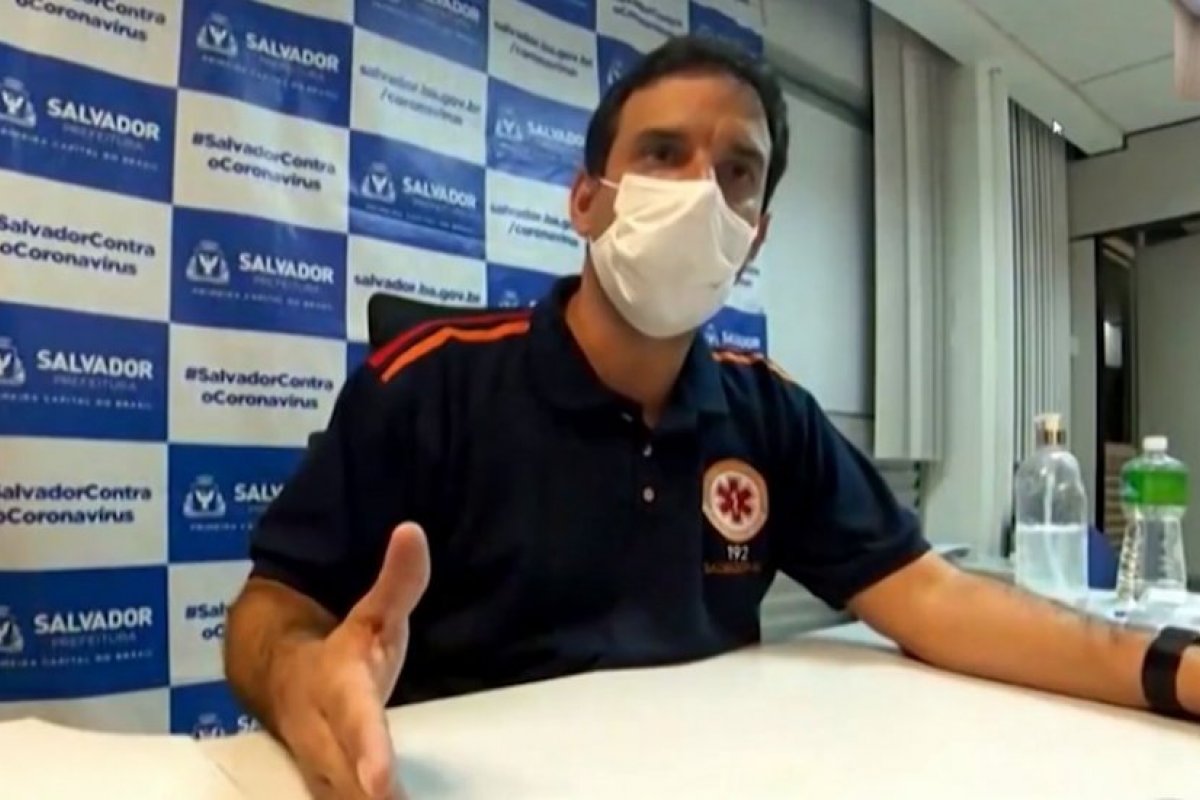 Secretário de saúde diz que a blitz do coronavírus vai para locais onde a contaminação está em alta