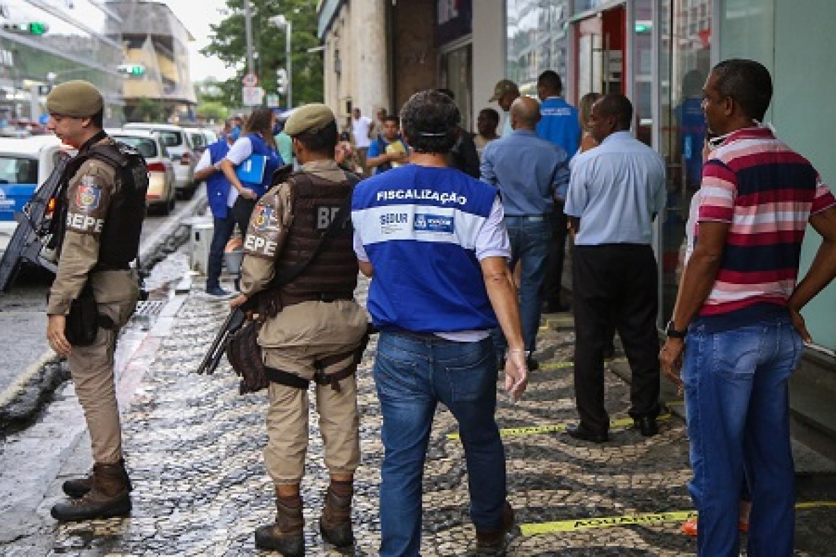 Salvador tem mais de mil estabelecimentos interditados durante a quarentena