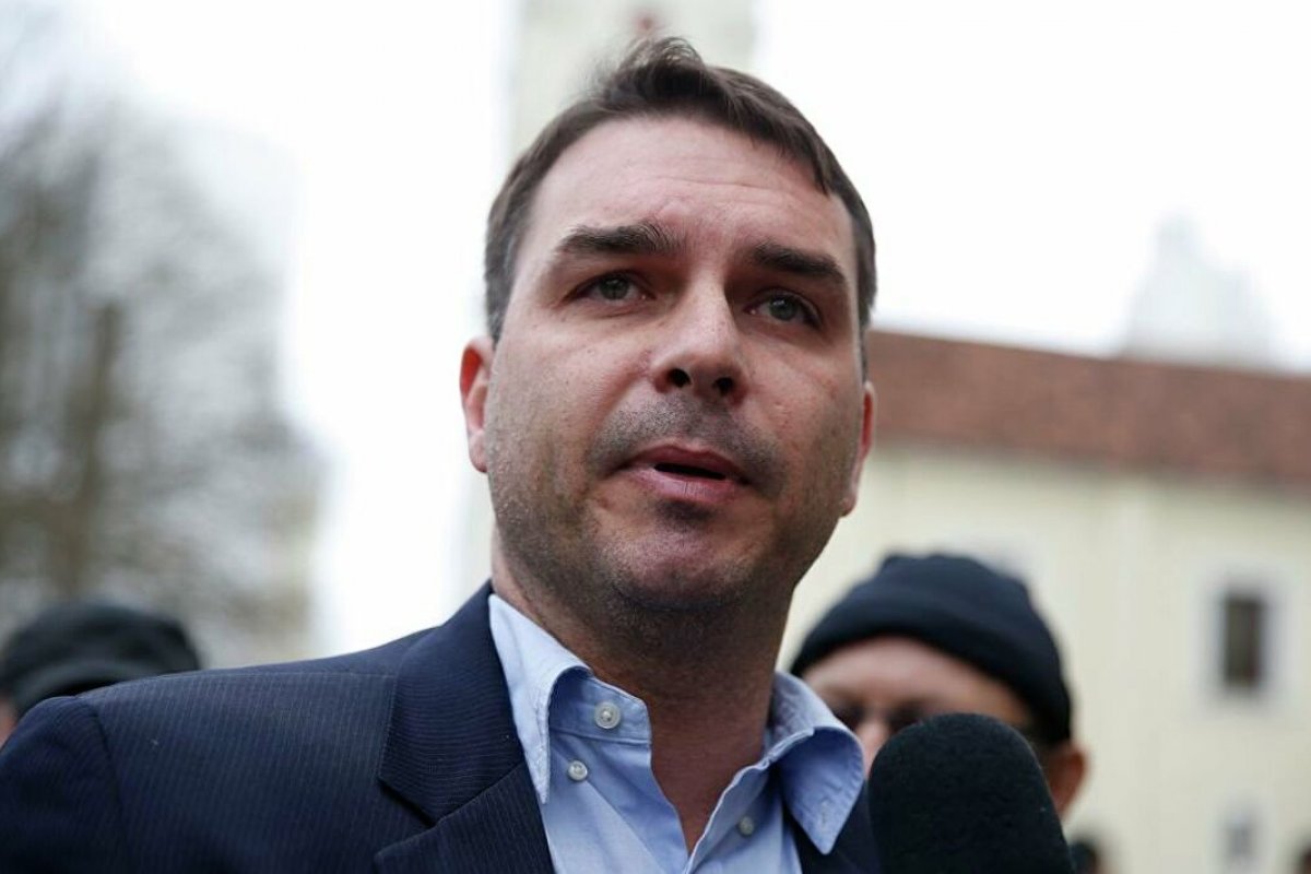 PF solicita arquivamento de inquérito envolvendo Flávio Bolsonaro