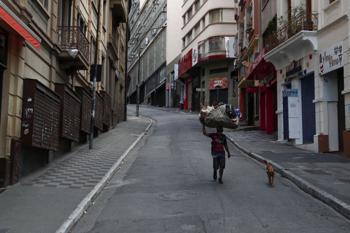 Governo libera R$ 1 bi para acolhimento de moradores de rua