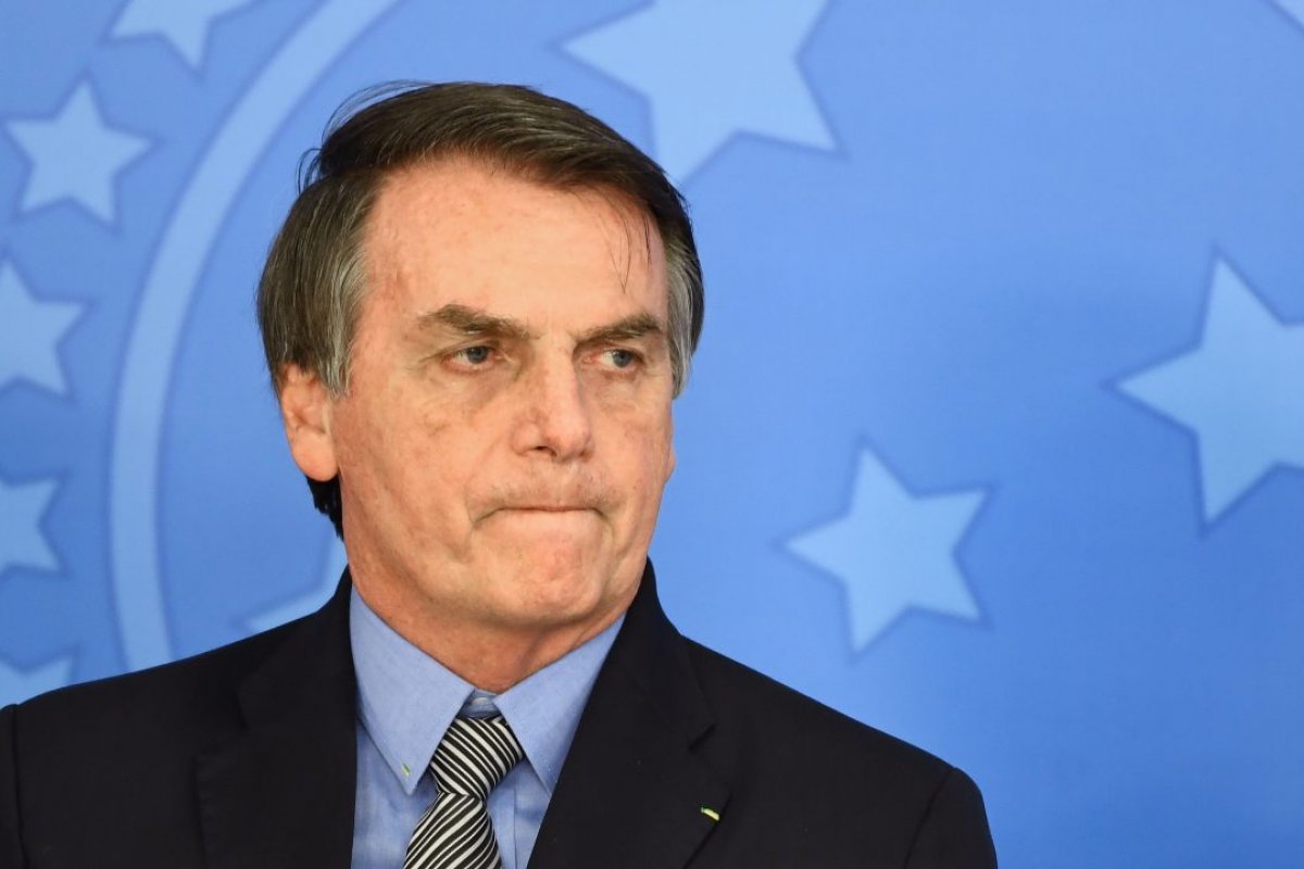 Bolsonaro acalma apoiadores que criticavam STF