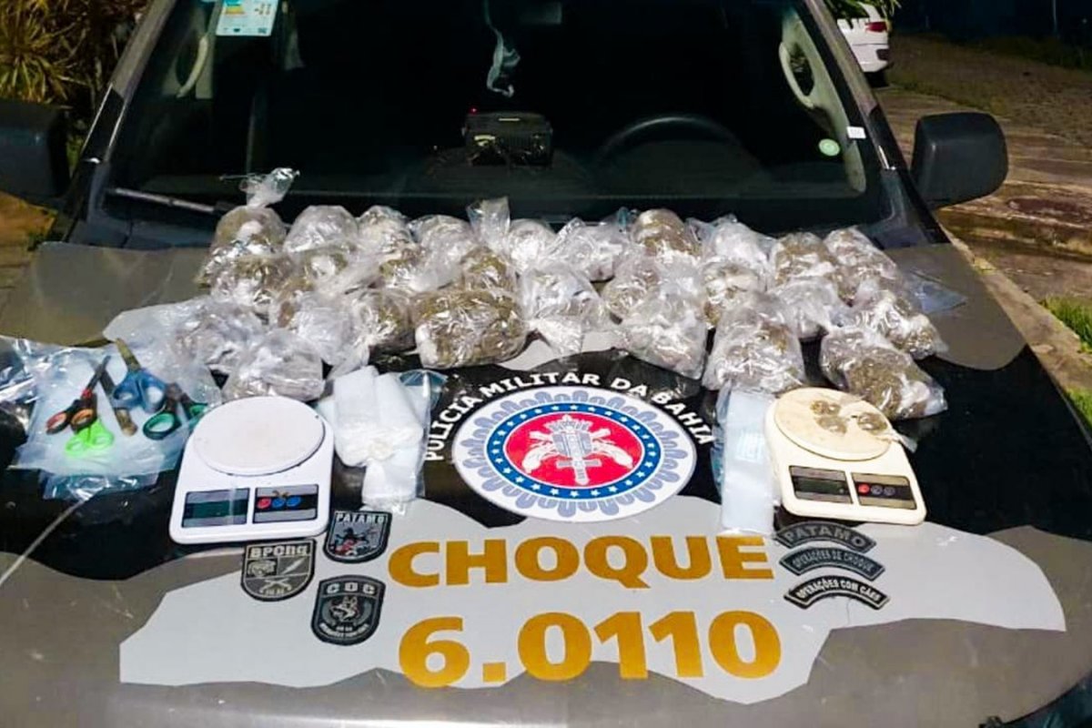 Polícia localiza drogas escondidas em um imóvel em bairro de Salvador