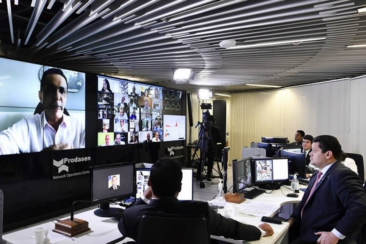 Covid-19: Senado aprova projeto de R$ 120 bi de socorro a estados