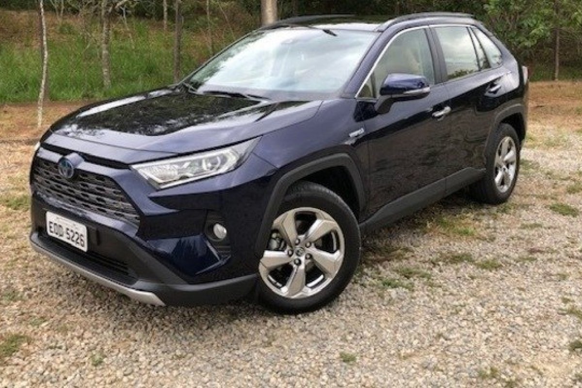 Toyota reajusta toda a linha 2020 após alta do dólar