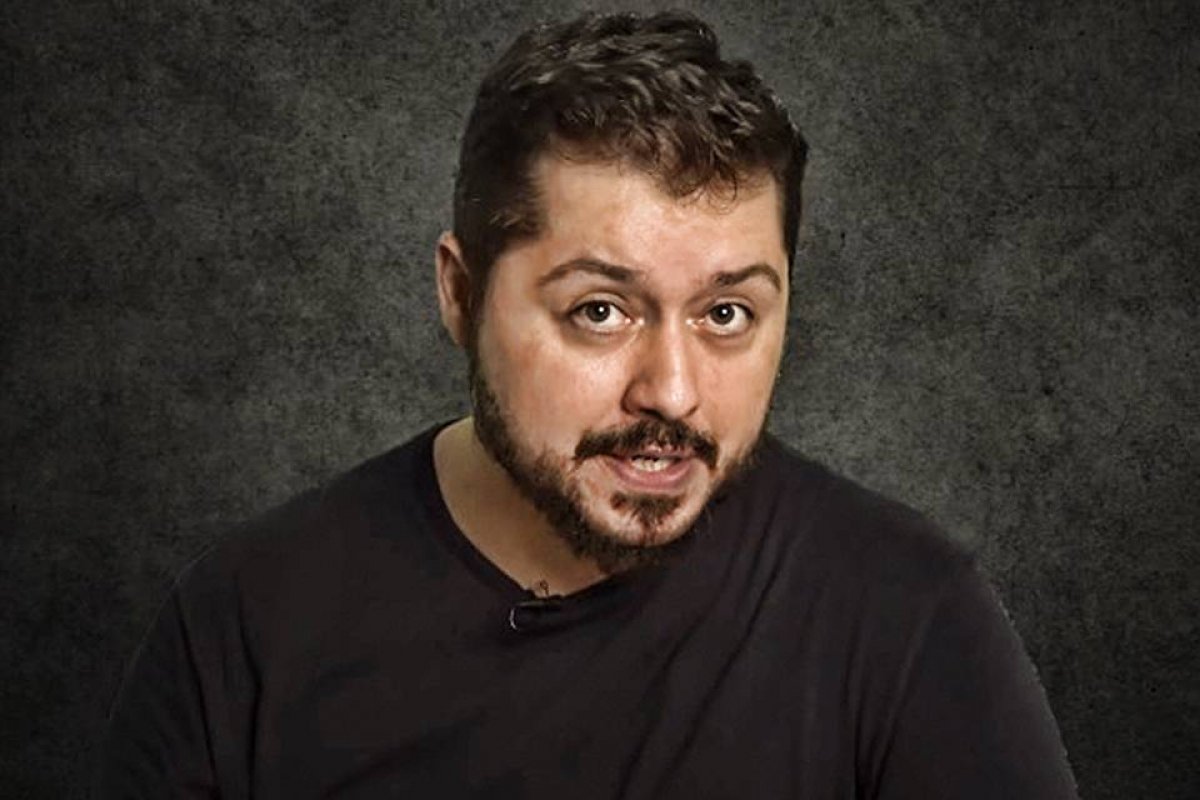 Em live, Átila Iamarino afirma que cidades devem adotar o lockdown para evitar o colapso na saúde