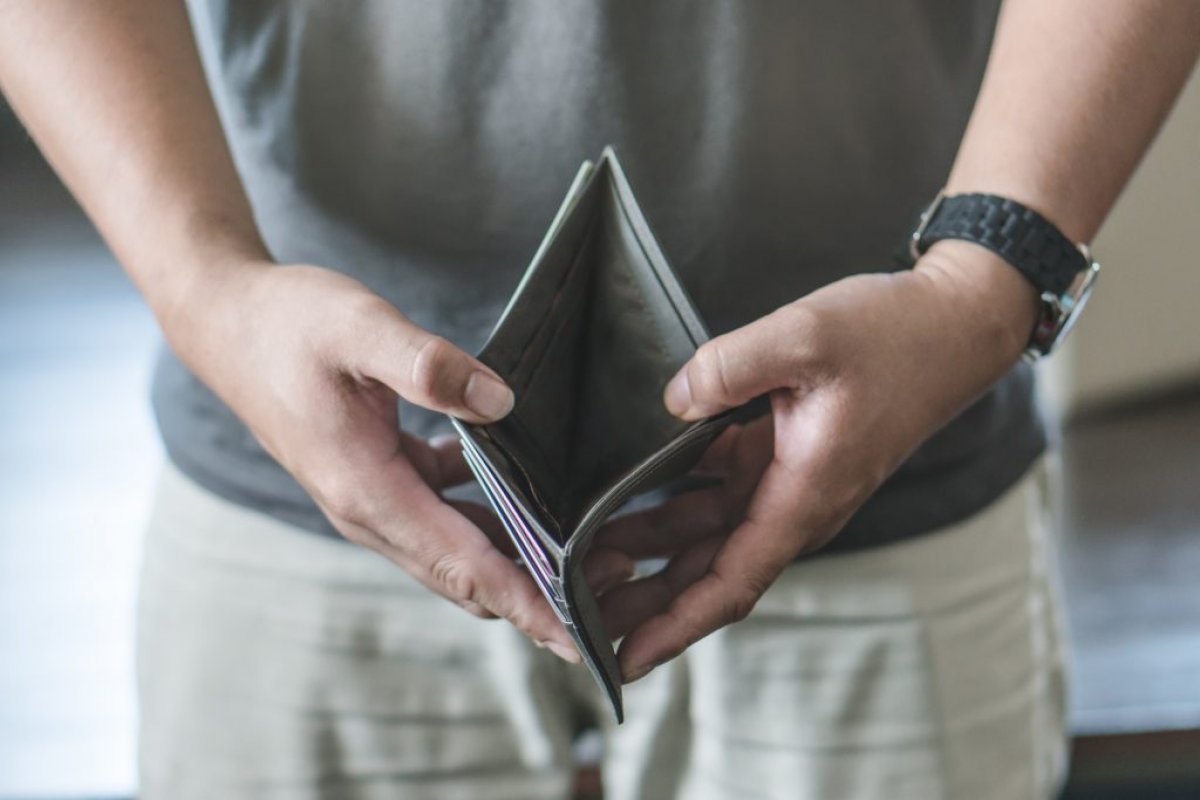 Inadimplência é maior entre jovens de periferia, diz Serasa