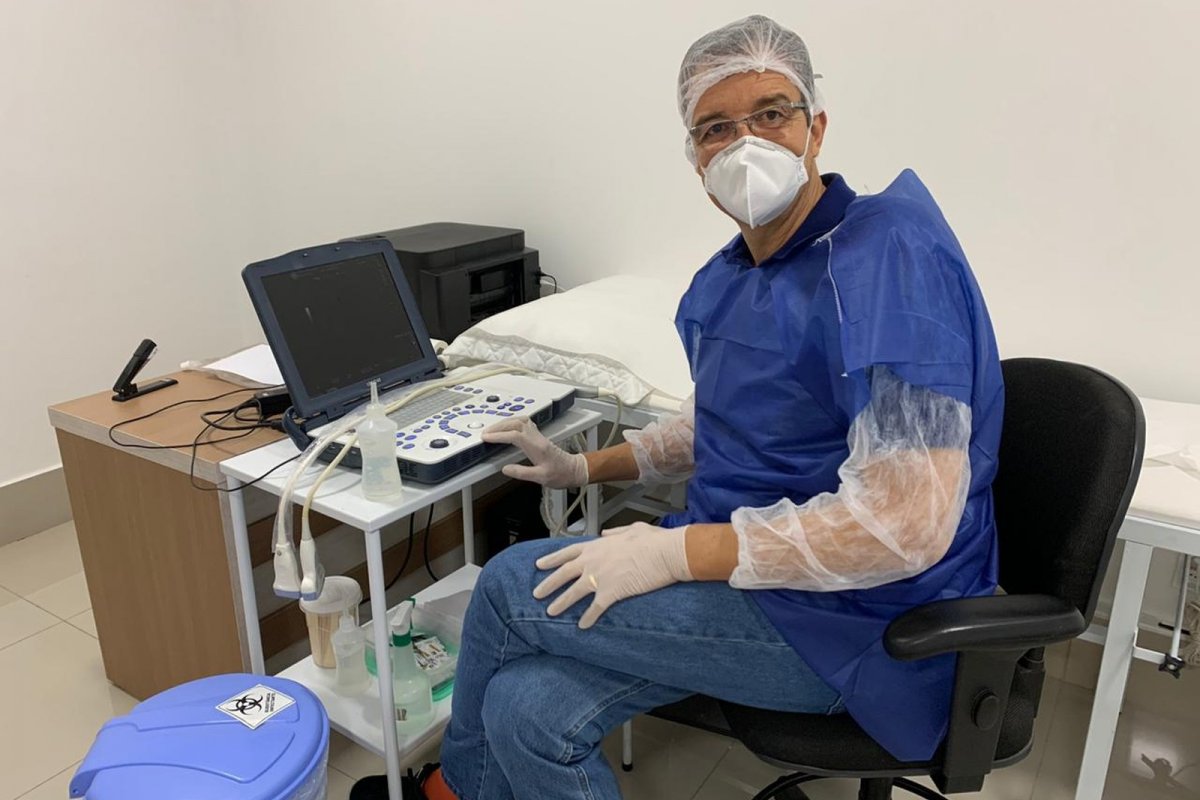 Ídolo do basquete fala sobre rotina como médico voluntário no combate ao coronavírus