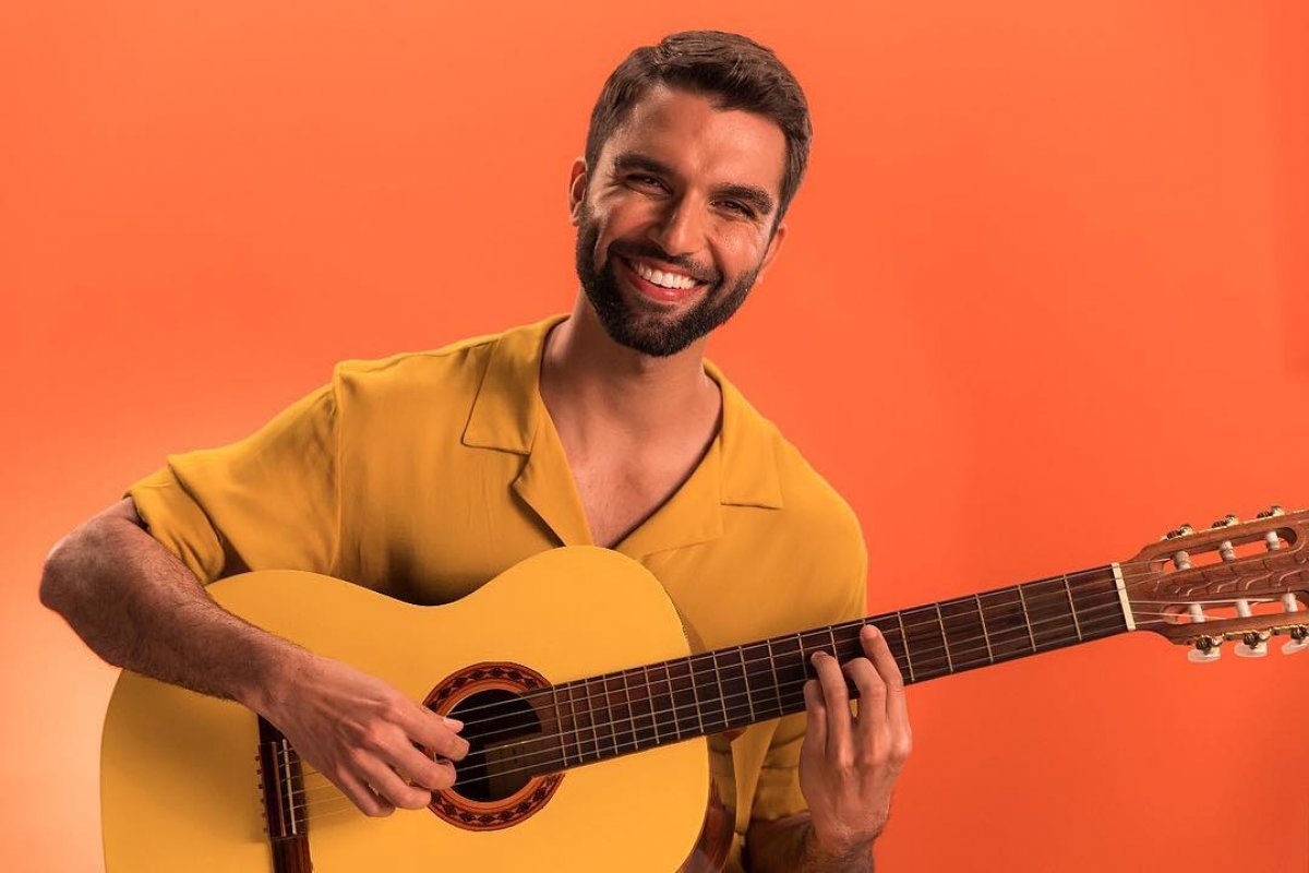 Silva faz show em homenagem à Marisa Monte no TCA