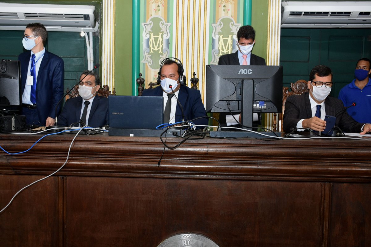 Vereadores de Salvador aprovam projeto que prevê medição de temperatura em órgãos públicos