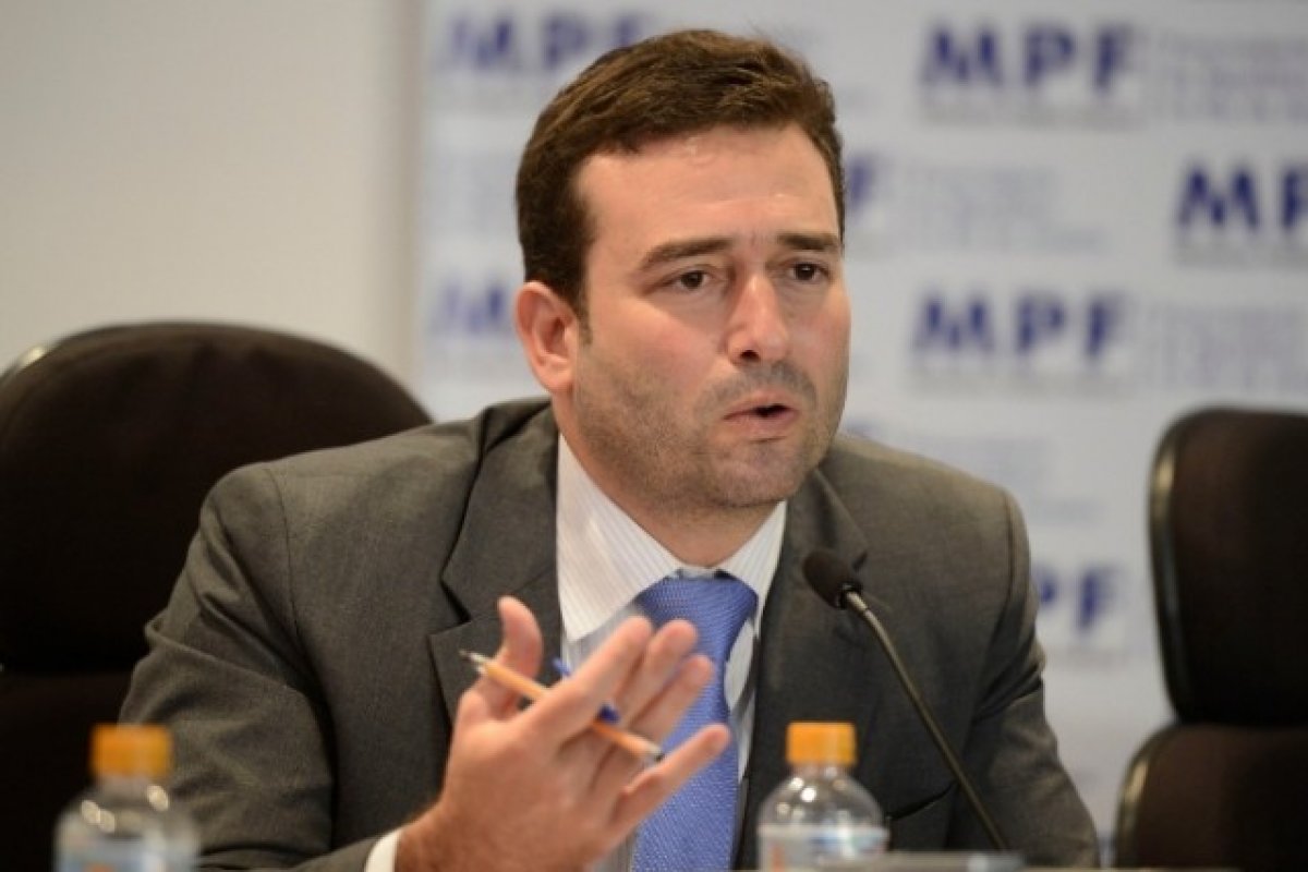 Diretor-geral da PF indica Tácio Muzzi para a superintendência da PF no Rio de Janeiro