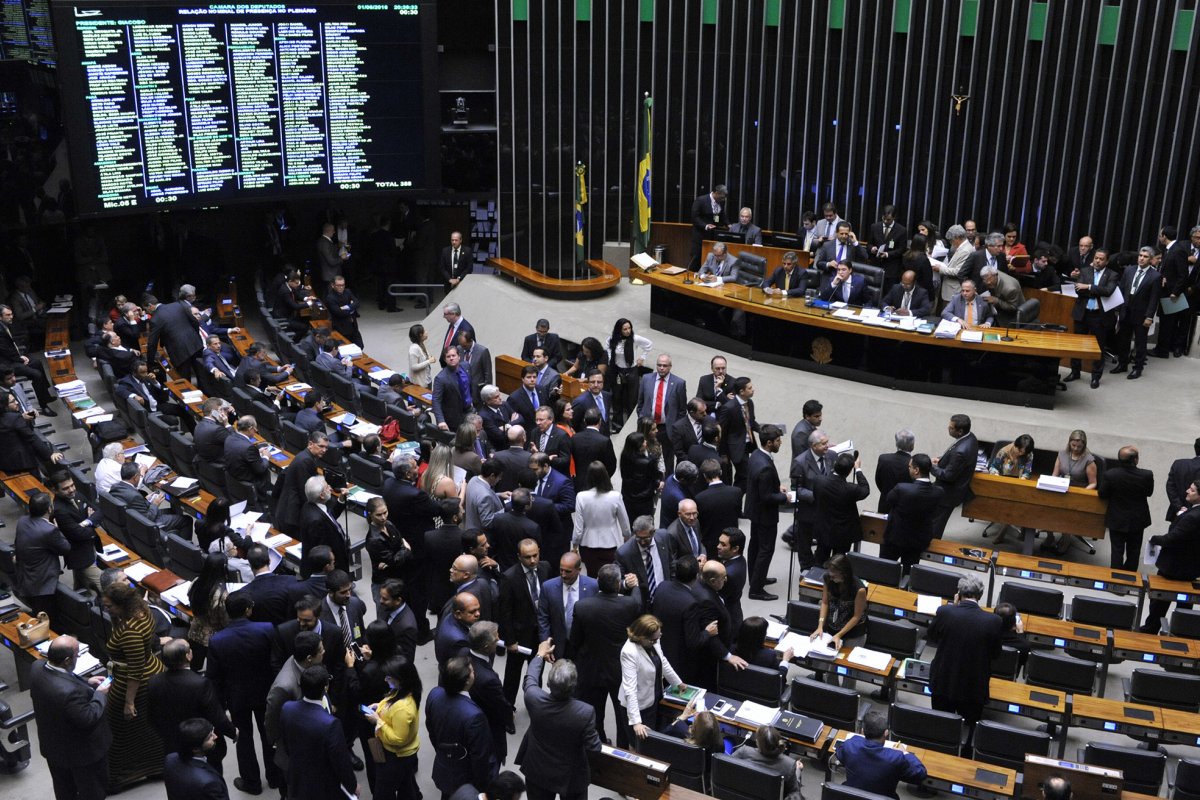 Reforma da Previdência: veja o que disse os deputados baianos que votaram na Comissão especial
