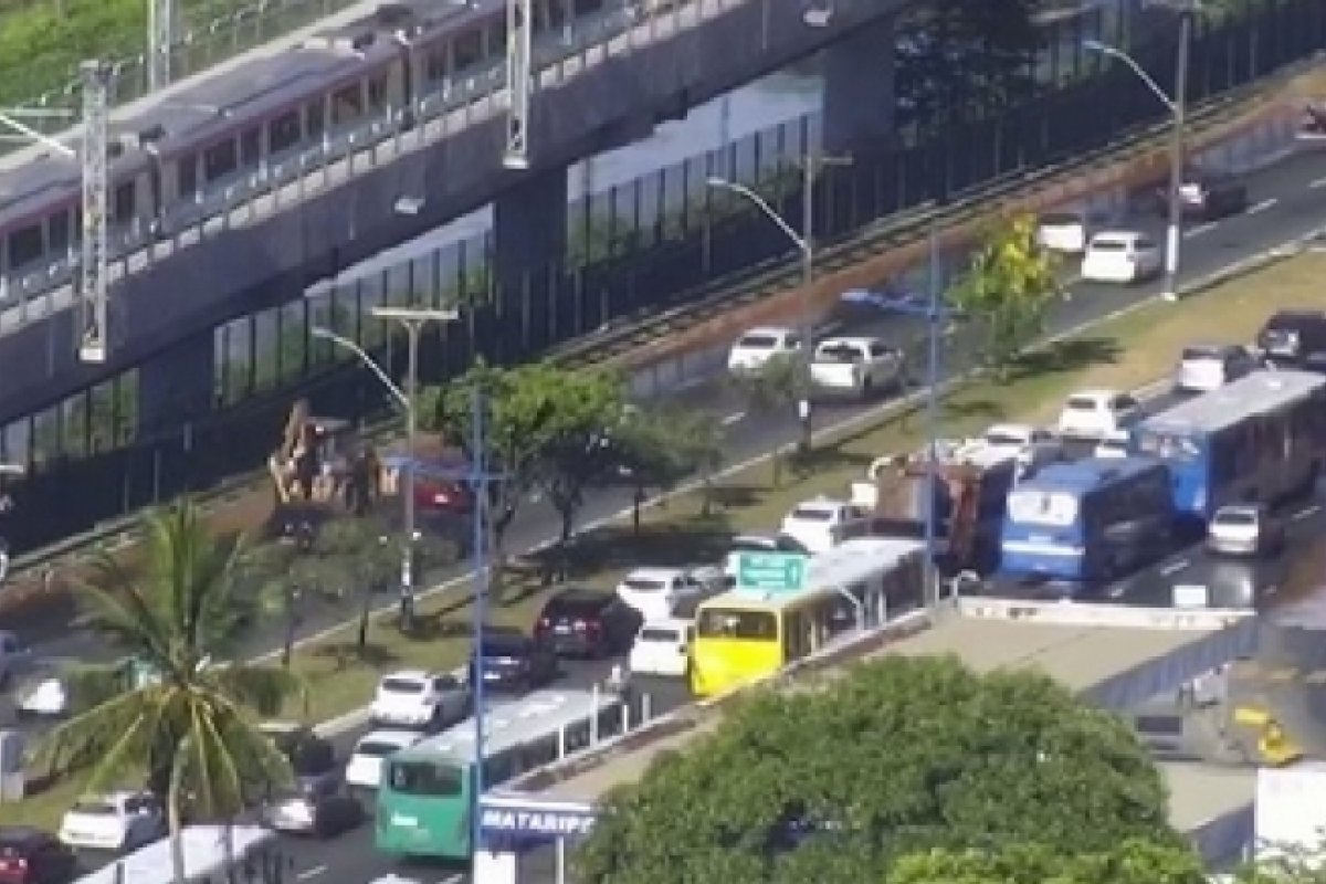 Boletim de trânsito: Saiba quais vias registraram congestionamento nessa quinta-feira