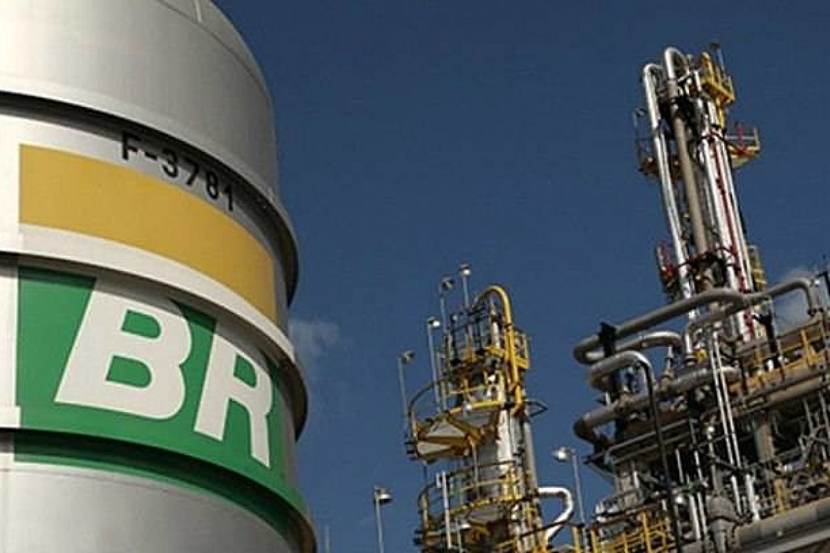 Com mais de 800 casos de Covid-19, Petrobrás pode enfrentar ação do Ministério do Trabalho