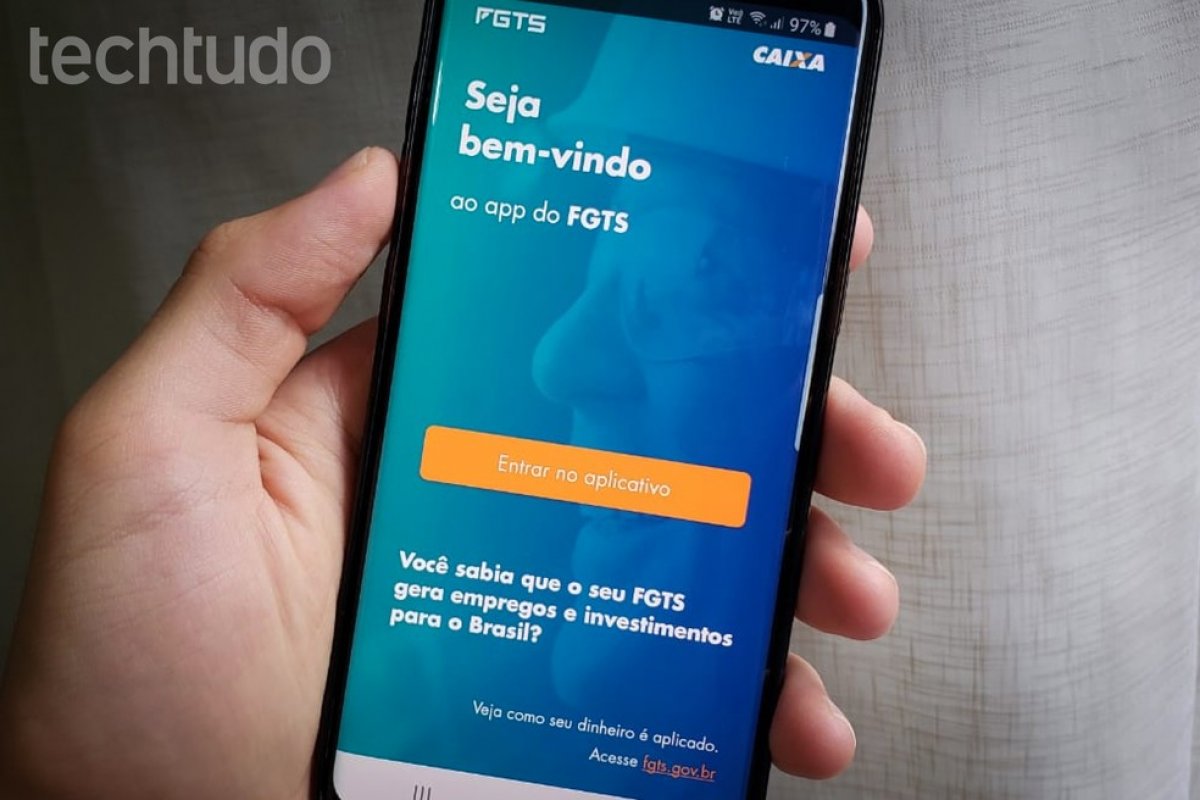 Saiba como sacar o FGTS pelo aplicativo sem sair de casa