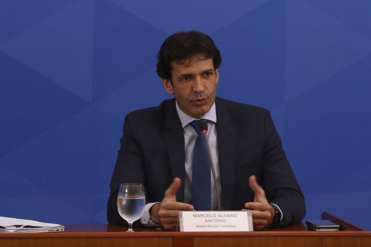 Governo publica MP que abre crédito de R$ 5 bi para empresas de turismo