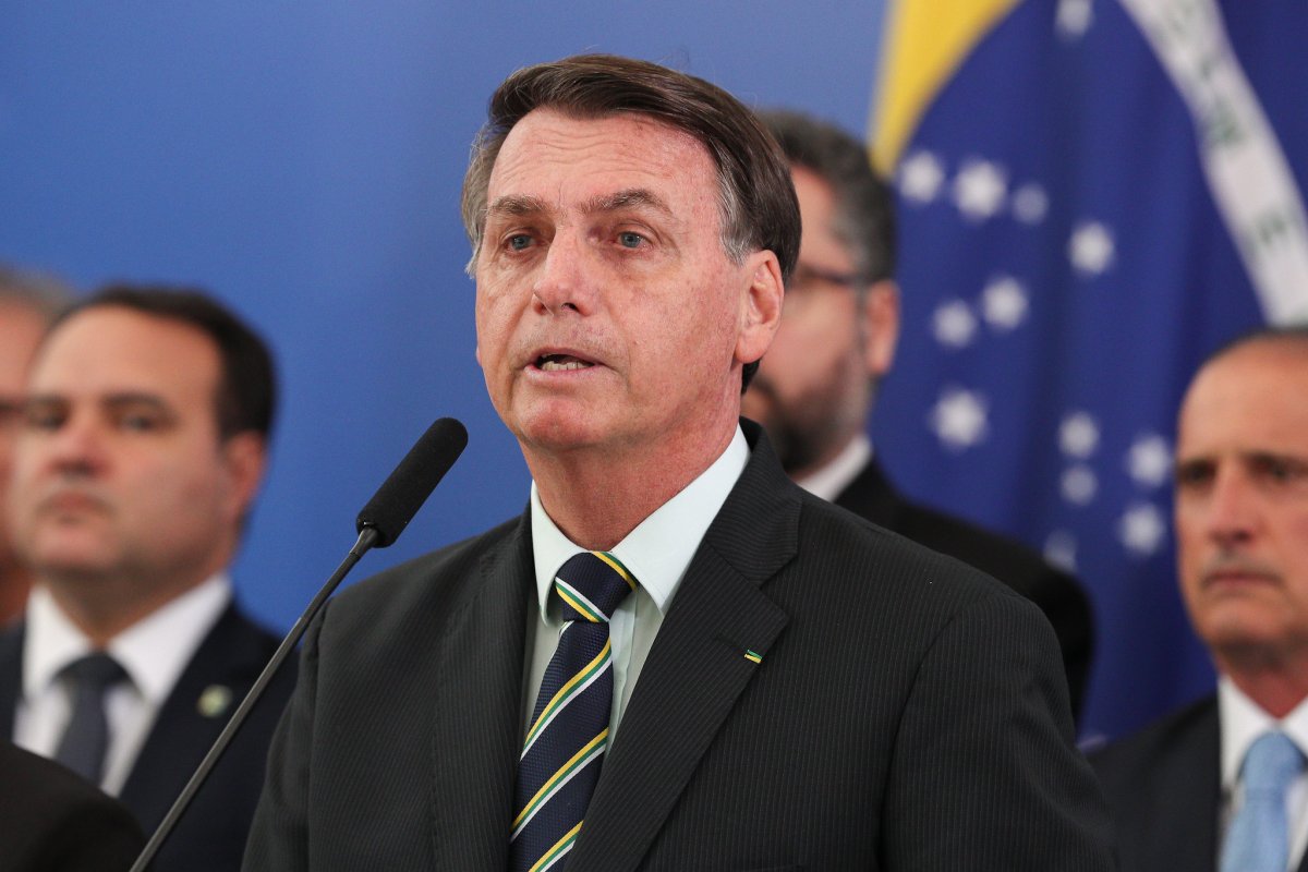 Covid-19: STJ derruba decisão que obrigava entrega de exames de Bolsonaro