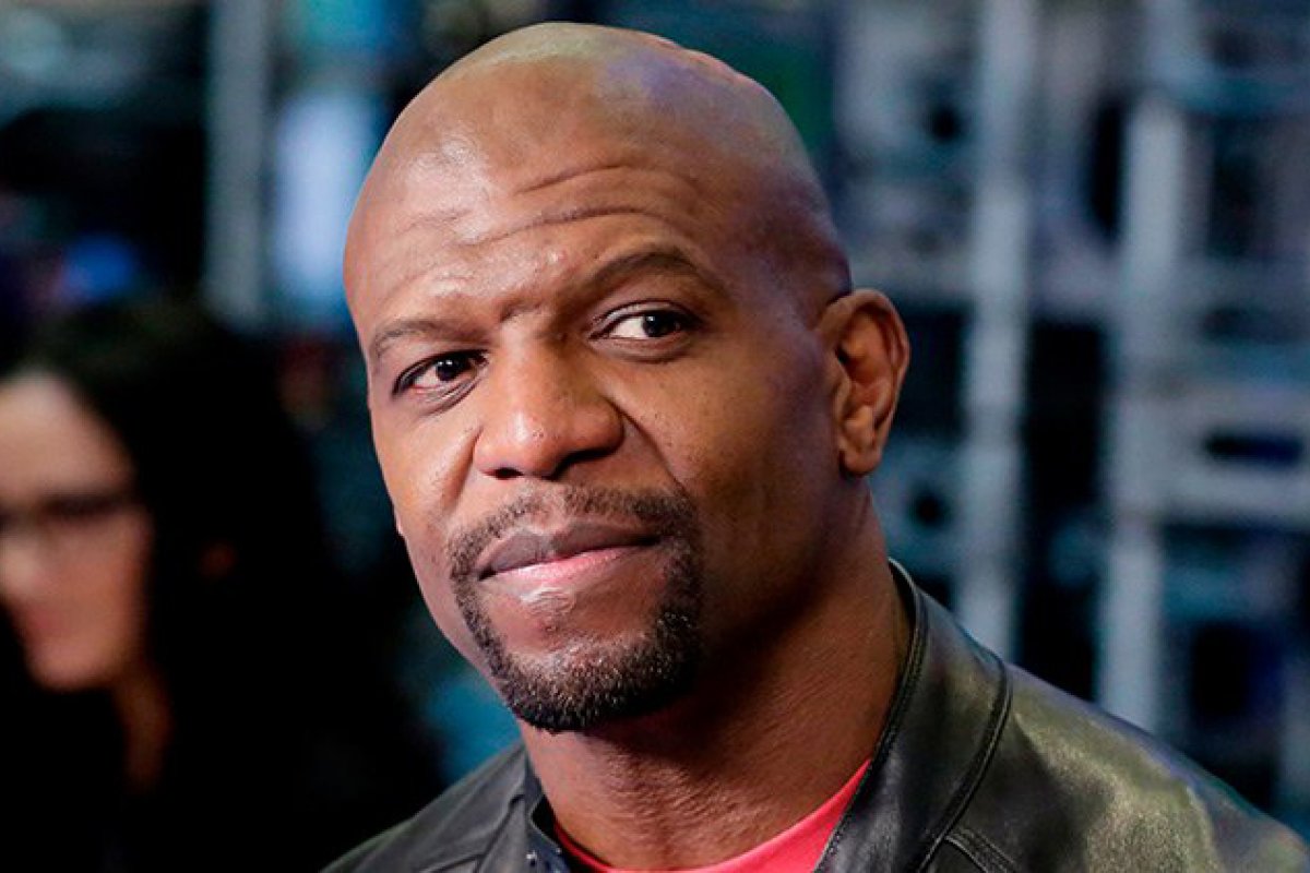 Terry Crews manda recado para fãs brasileiros