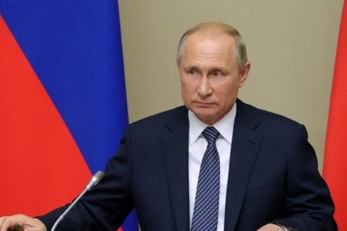 Presidente da Rússia anuncia fim da quarentena no país