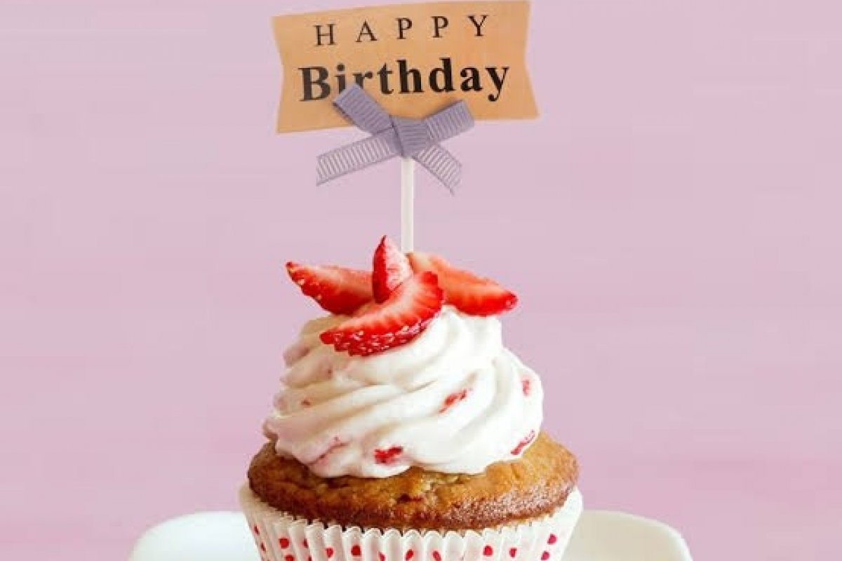 Confira os aniversariantes famosos desta terça-feira, 12 de maio