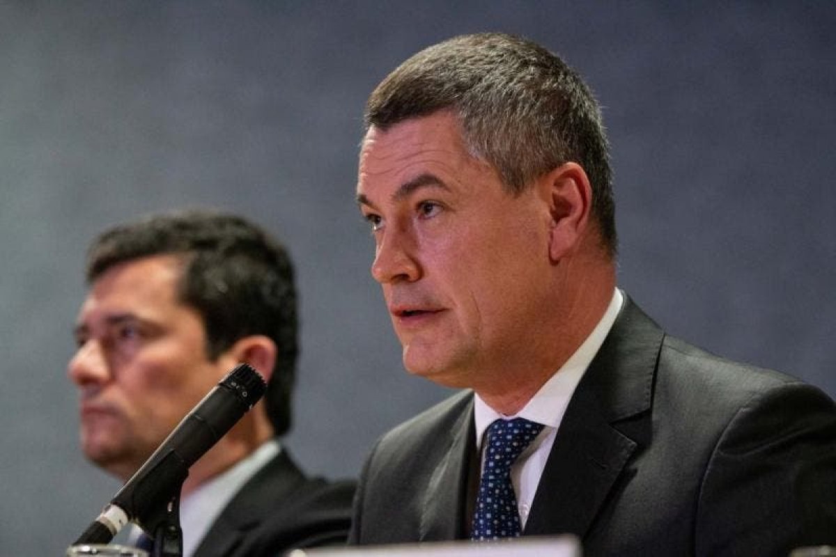 Valeixo confirma que operação contra miliciano tinha conhecimento do Ministério da Justiça