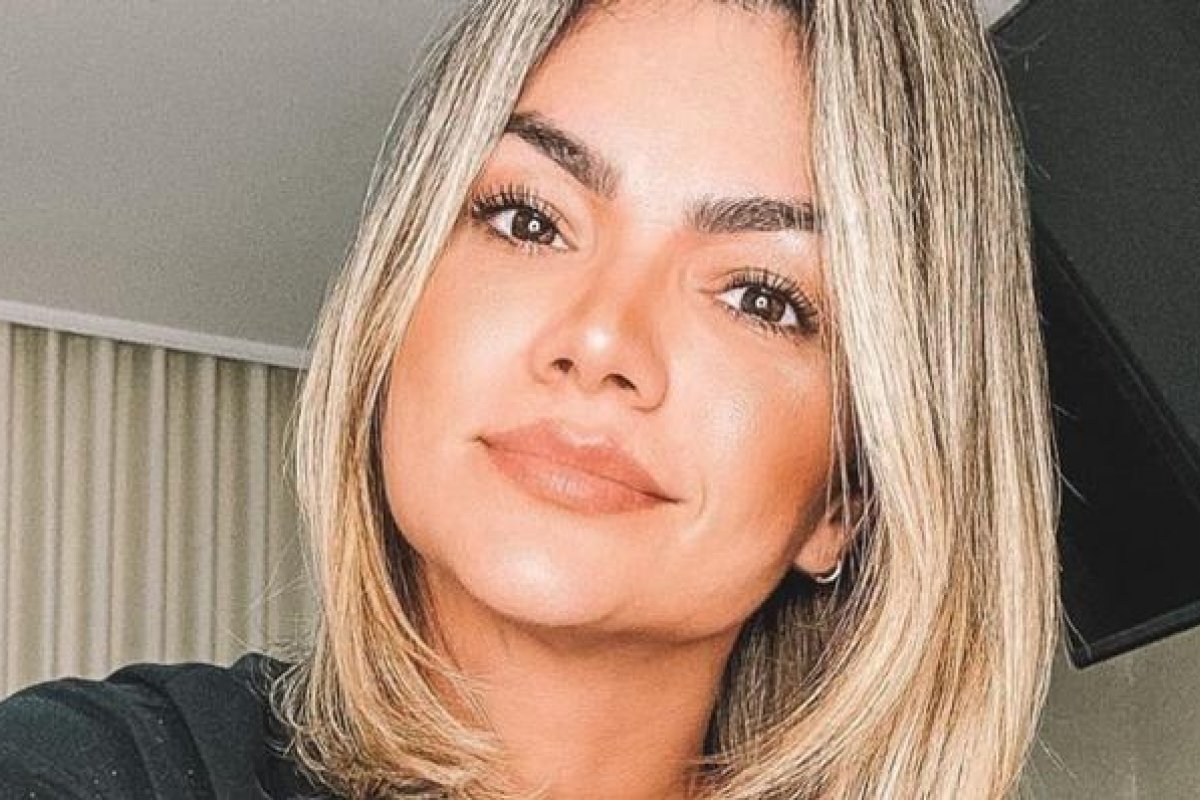 Após revelar câncer, Kelly Key passa por procedimento