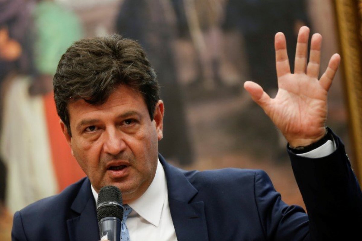 Mandetta diz que Brasil pode se tornar país com mais casos de coronavírus