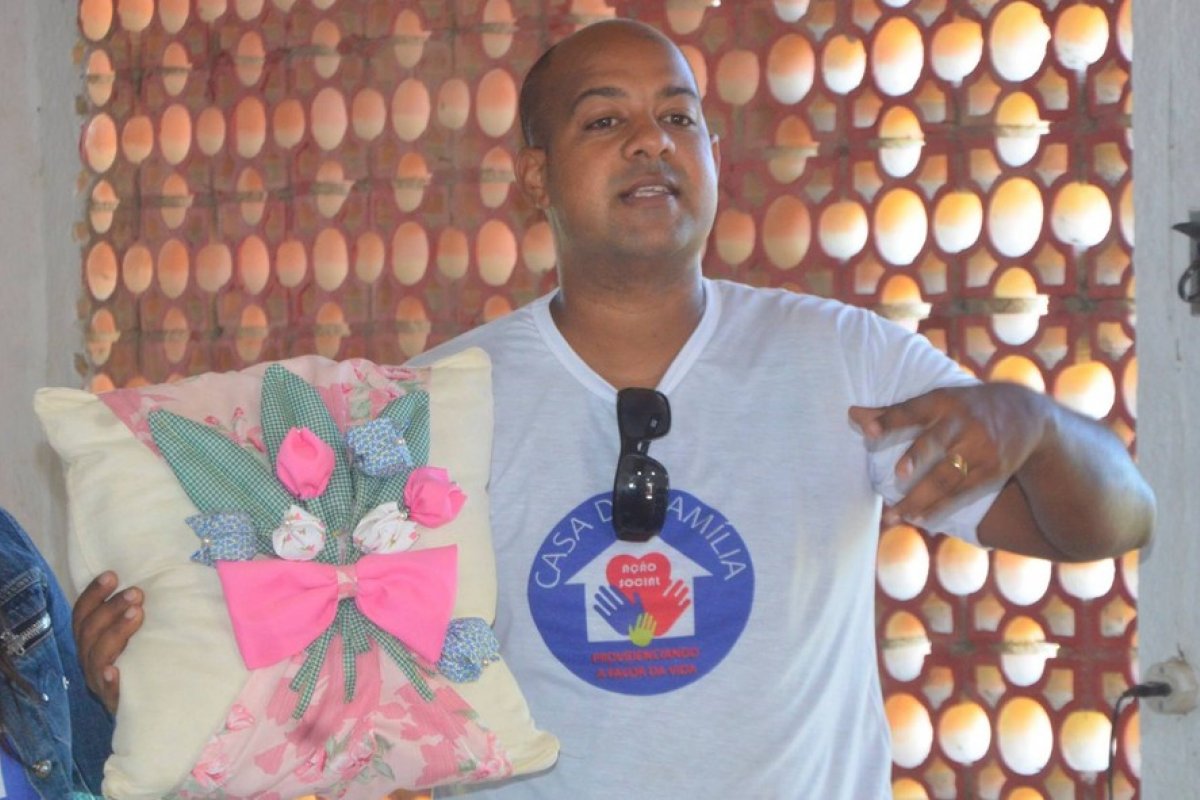 Jornalista e pré-candidato a vereador é morto a tiros enquanto fazia uma entrevista