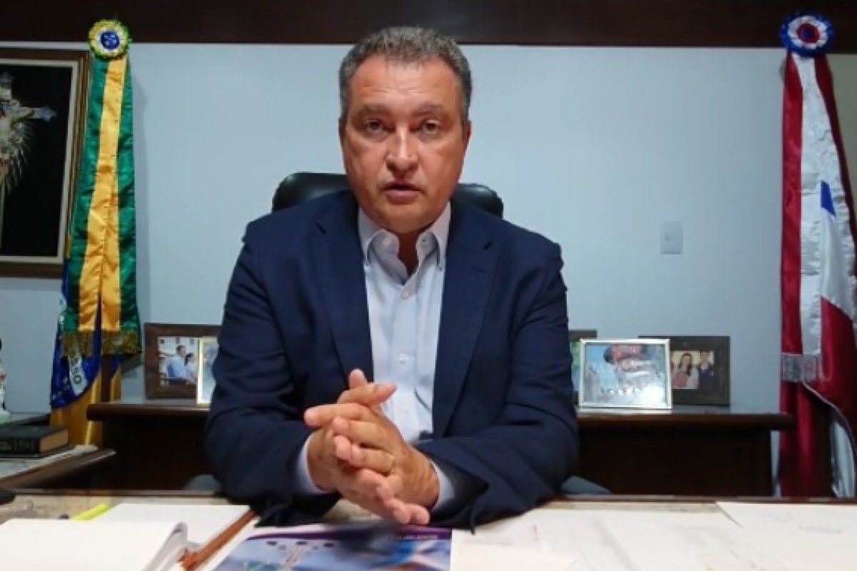 Em conferência promovida pelo TJ-BA, Rui cogita recorrer à Justiça por médicos formados no exterior