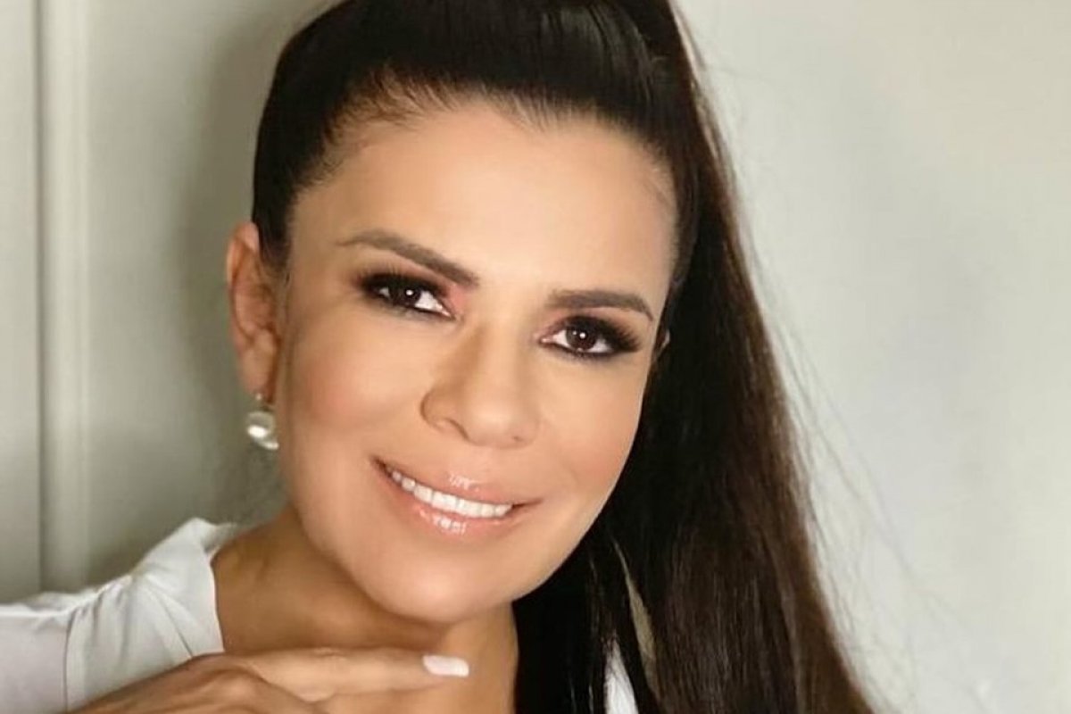Mara Maravilha vai processar o jogador Hulk Paraíba