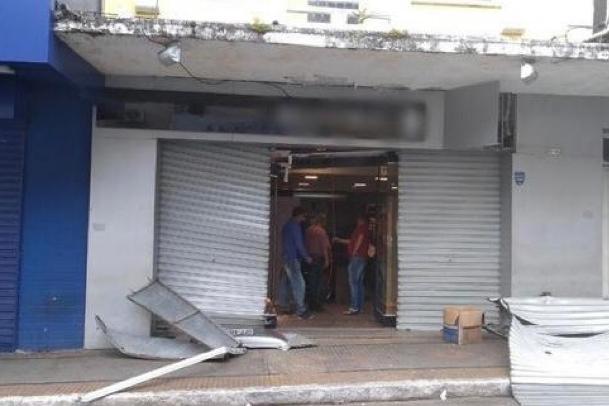 Estudo aponta que crimes patrimoniais diminuem e assassinatos aumentam no Brasil durante pandemia