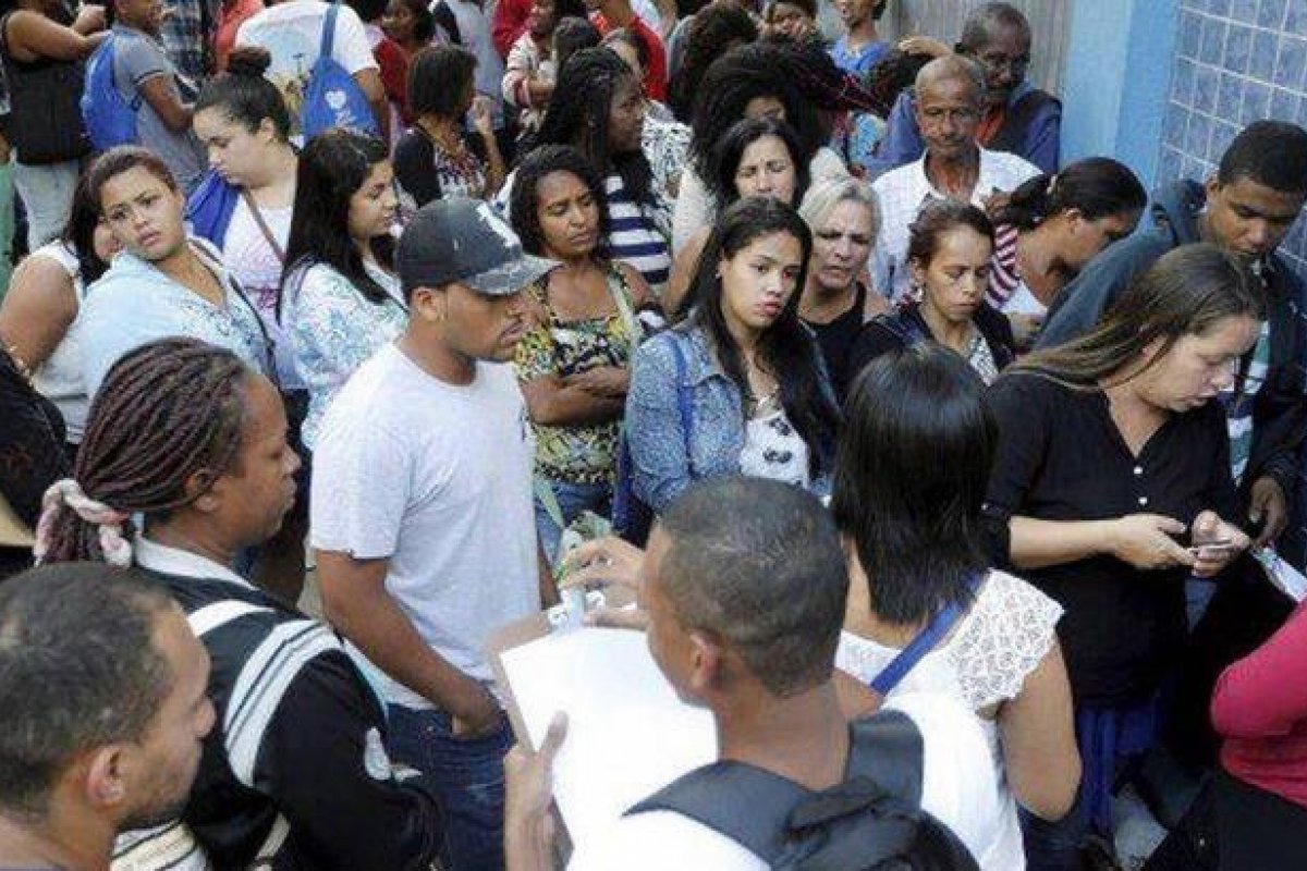 Rescisões de demissões causadas em estabelecimentos fechados por autoridades estaduais devem ser pagos pelo Estado