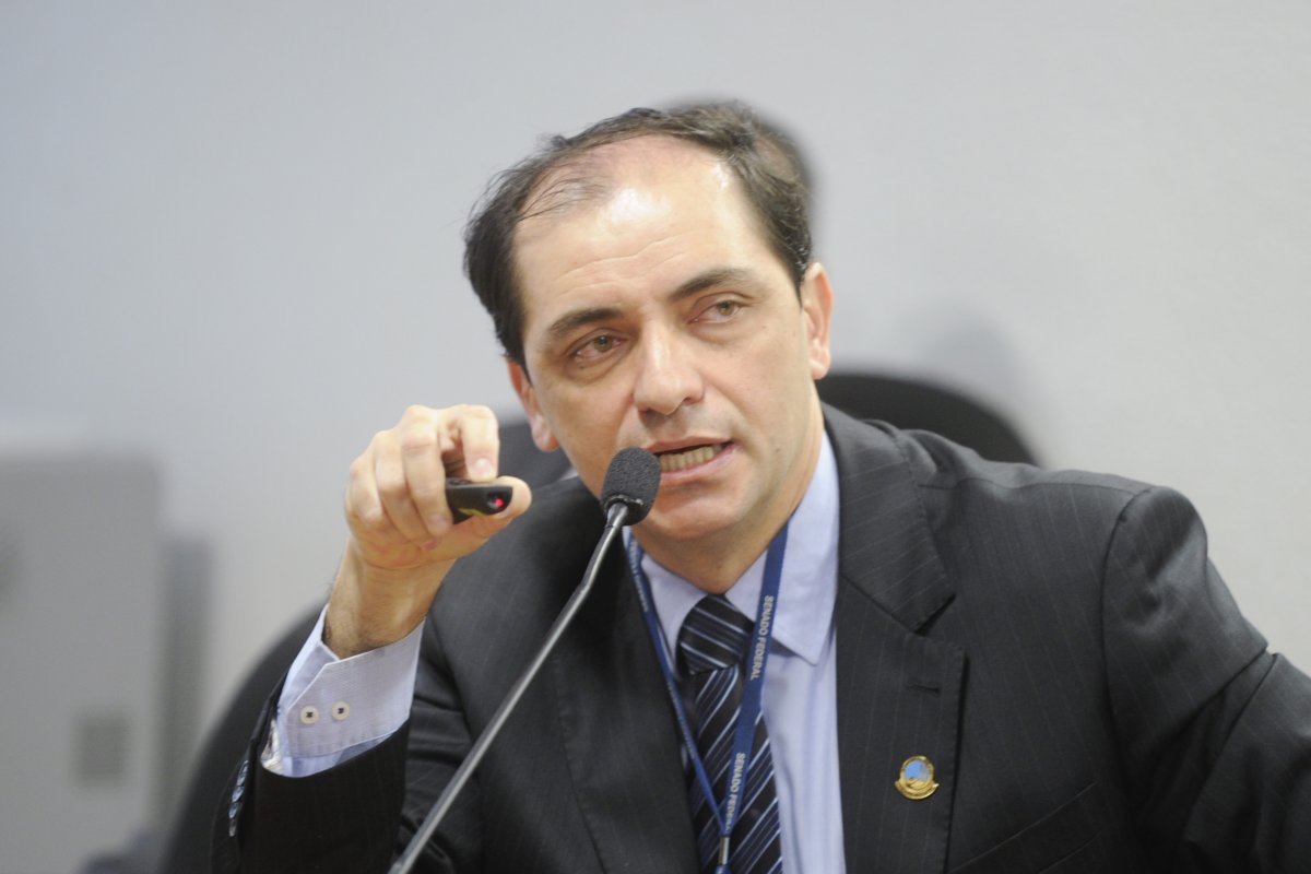 Estados e municípios serão beneficiados com os vetos ao PLP 39, diz secretário da Fazenda