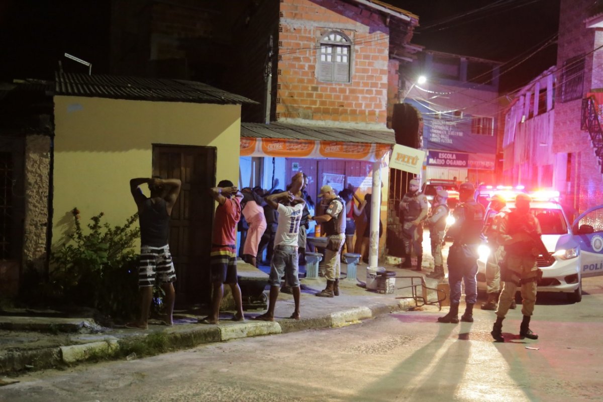 Operação do controle de circulação em Lauro de Freitas registra mais de 1.300 abordagens