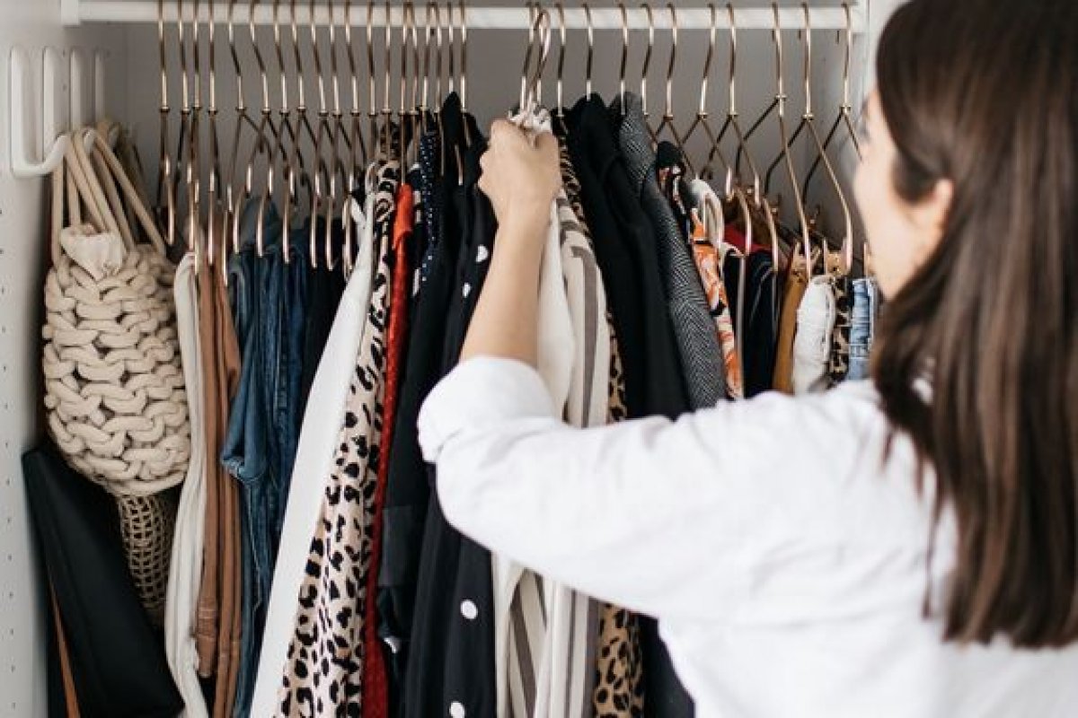 Durabilidade é assunto da vez na moda: Saiba como escolher peças para a vida toda