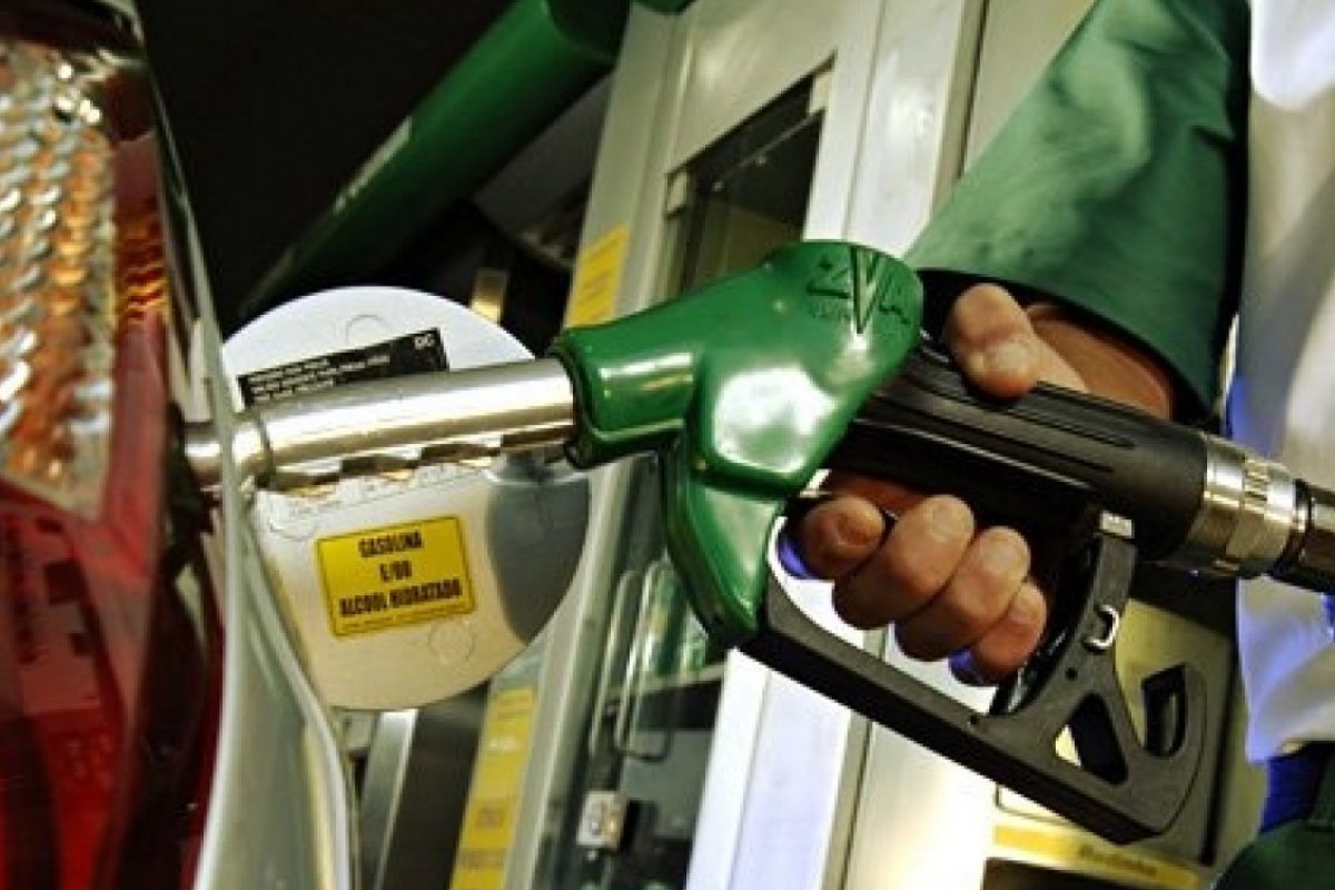 Petrobras anuncia alta de 8% no preço do diesel na refinaria